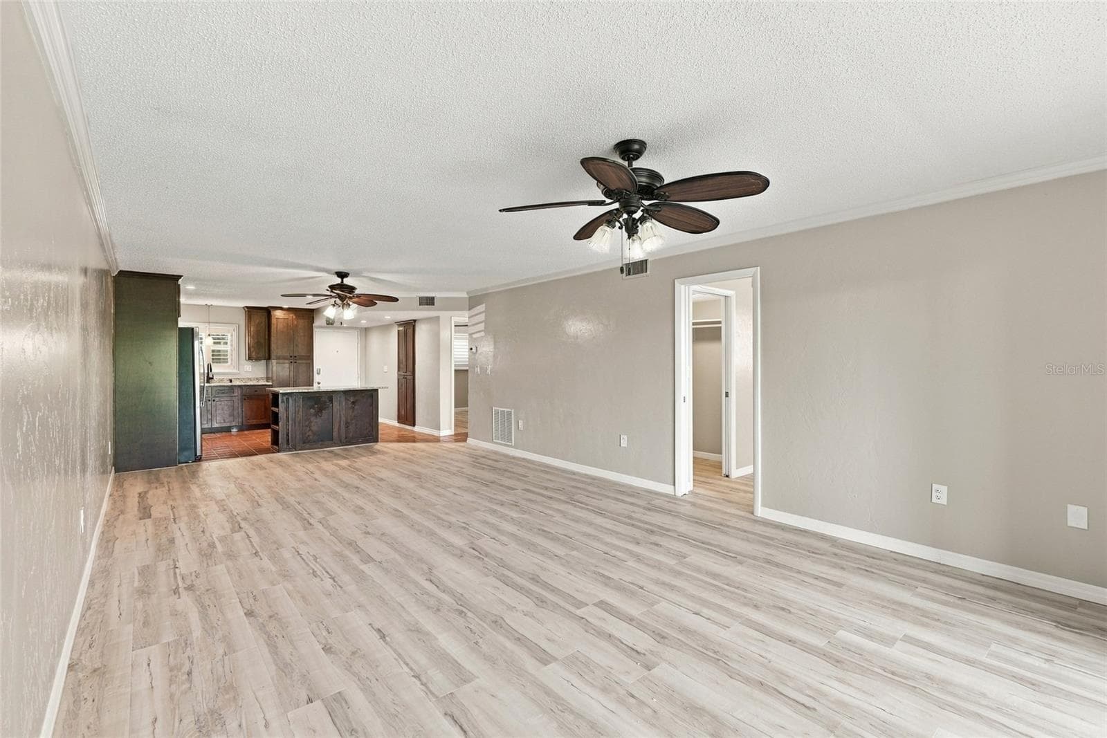 Condominium at 4601 CHANCELLOR ST NE #143, ST PETERSBURG, photo 10 of 36
