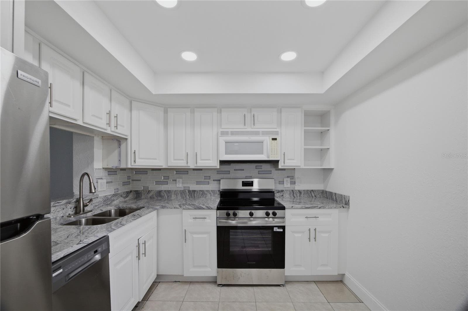 Condominium at 2617 COVE CAY DR #103, CLEARWATER, photo 7 of 34