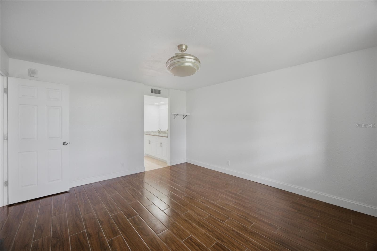 Condominium at 2617 COVE CAY DR #103, CLEARWATER, photo 10 of 34