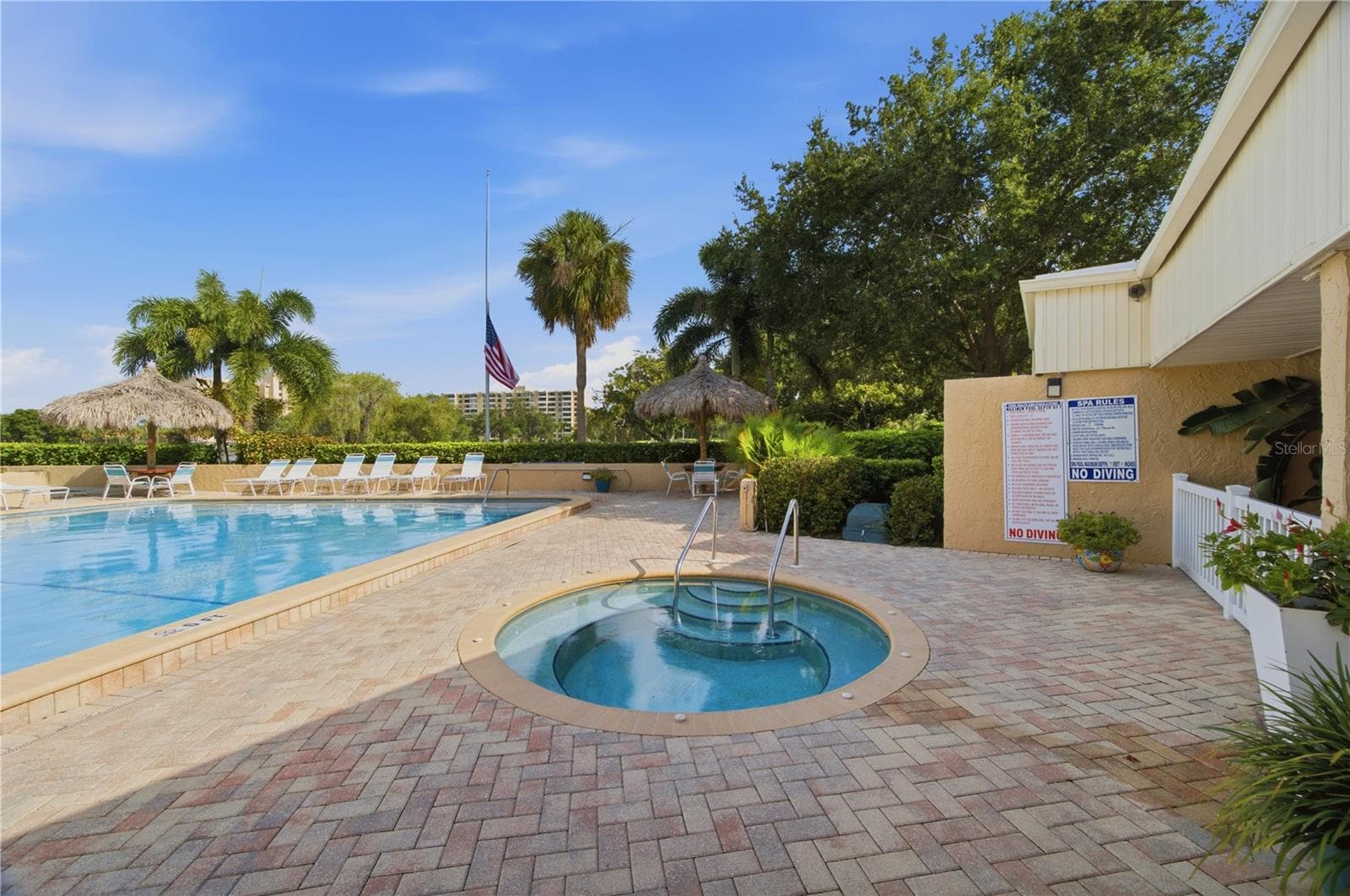 Condominium at 2617 COVE CAY DR #103, CLEARWATER, photo 22 of 34