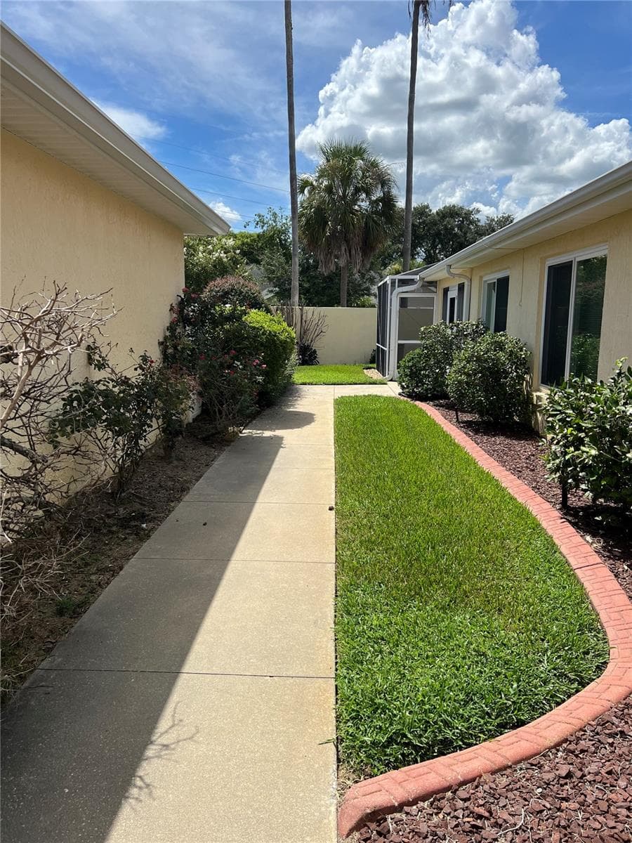 Villa at 1842 PUERTO BELLO DR, THE VILLAGES, photo 47 of 51