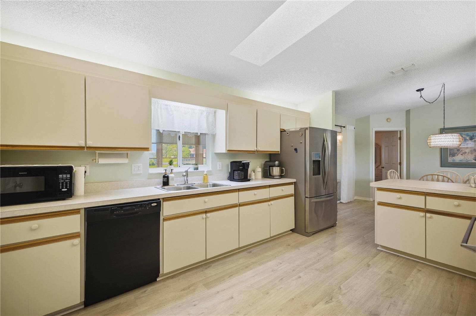 Single Family Residence at 17978 SE 104TH TER, SUMMERFIELD, photo 10 of 38