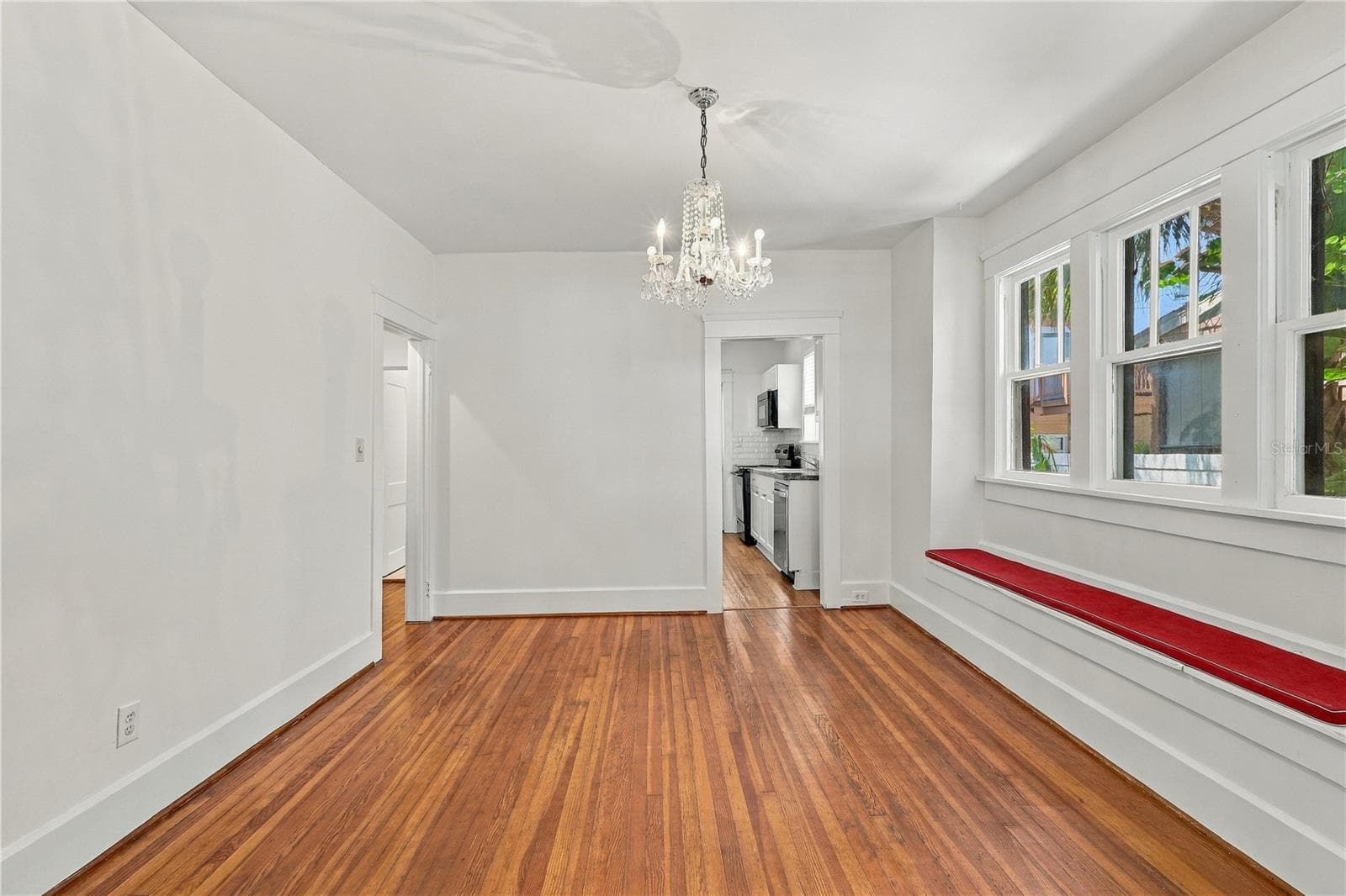 Single Family Residence at 146 13TH AVE NE, ST PETERSBURG, photo 15 of 41
