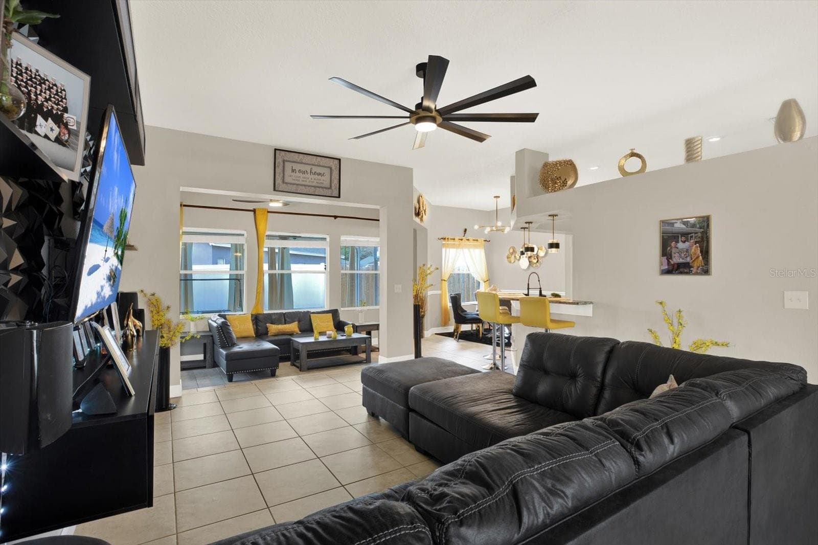 Single Family Residence at 9656 FOX HEARST RD, TAMPA, photo 8 of 33