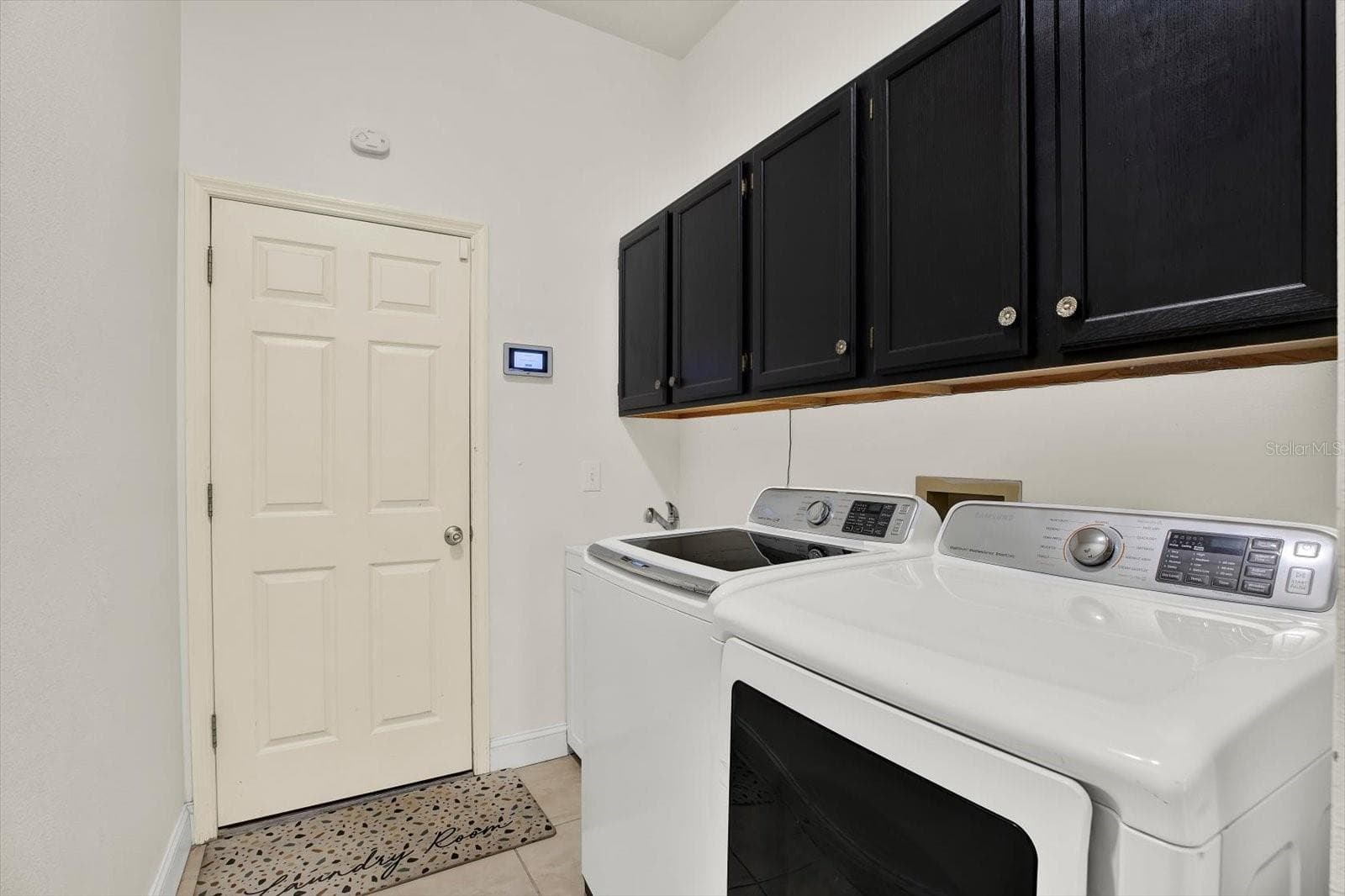 Single Family Residence at 9656 FOX HEARST RD, TAMPA, photo 27 of 33