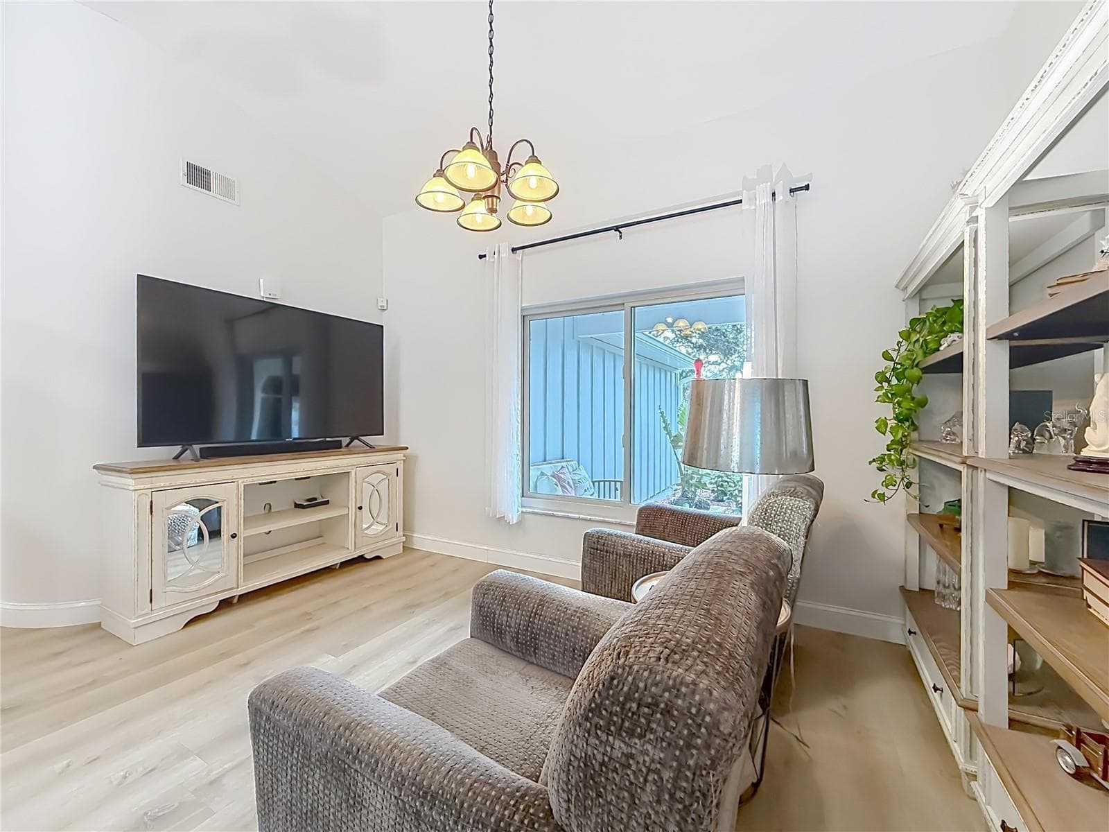 Dining Room - 1821 W BEGONIA DR, BEVERLY HILLS