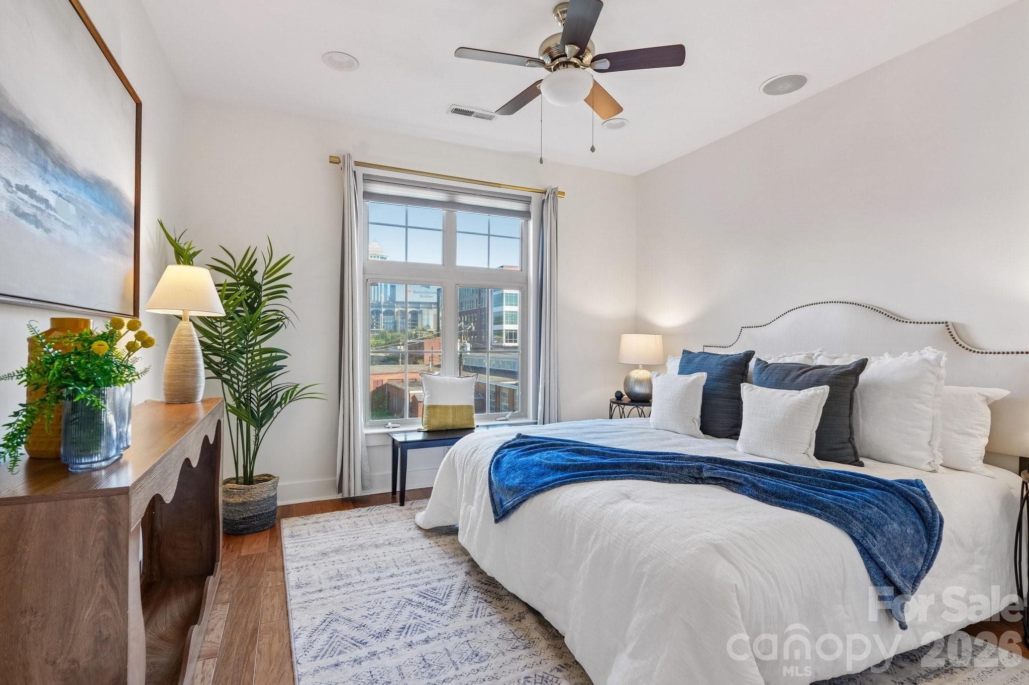 Condominium at 1101 W 1st Street, Charlotte, photo 19 of 42