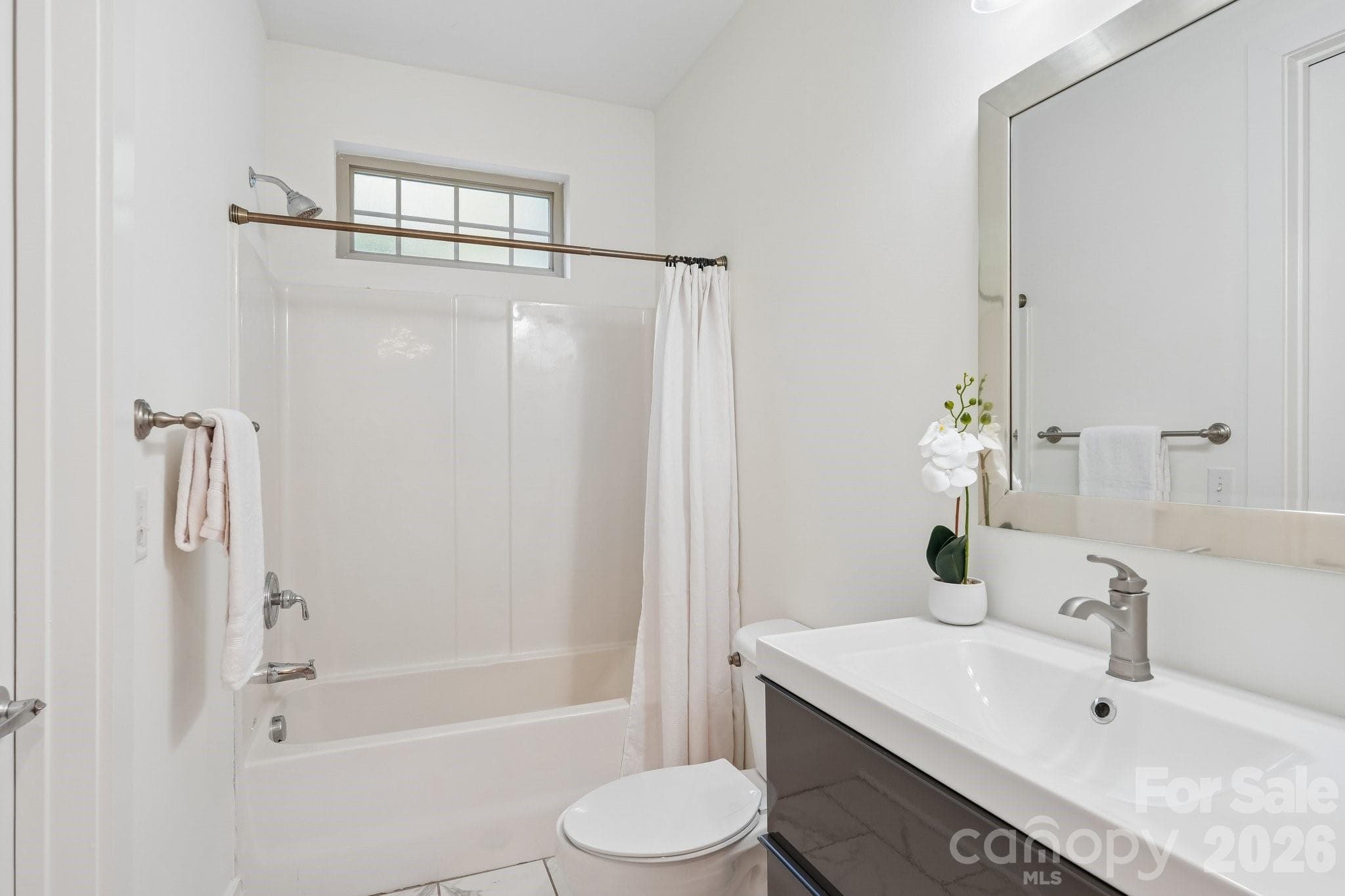 Condominium at 1101 W 1st Street, Charlotte, photo 29 of 42