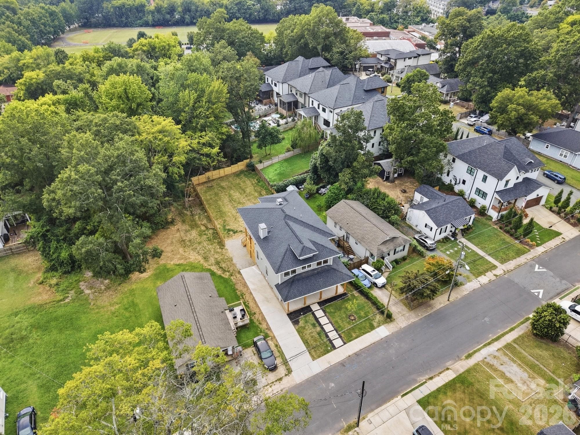 Single Family Residence at 1412 Kennon Street, Charlotte, photo 40 of 45