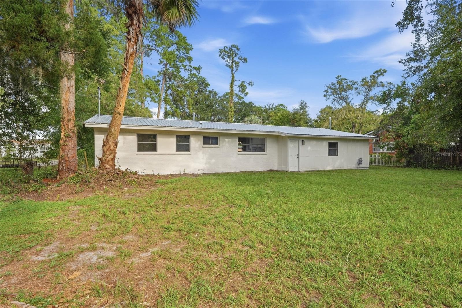 Single Family Residence at 2208 NE 15TH TER, GAINESVILLE, photo 26 of 28