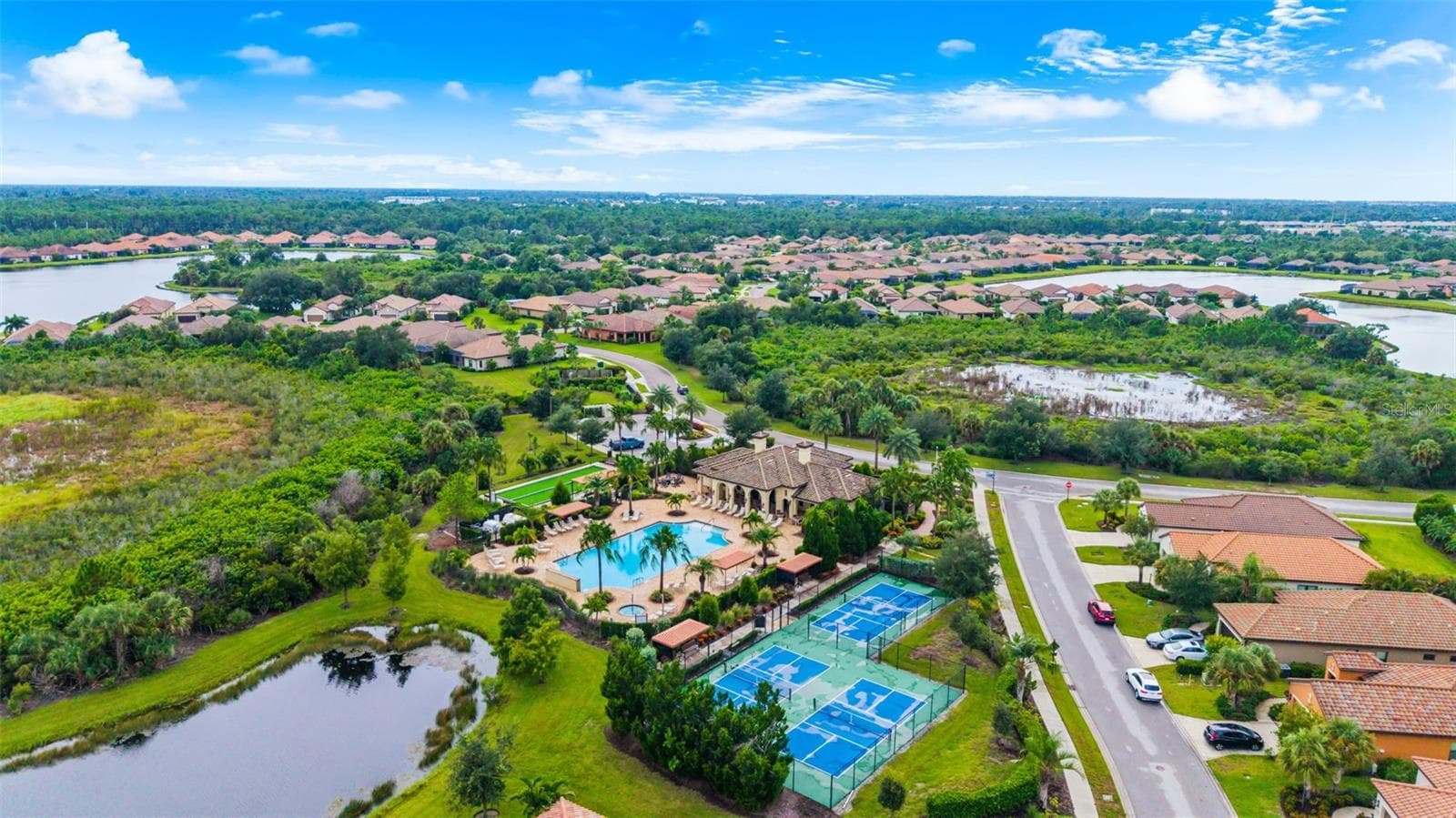 Entrance to clubhouse/amenity center - 208 CAPRIANA CT, NOKOMIS