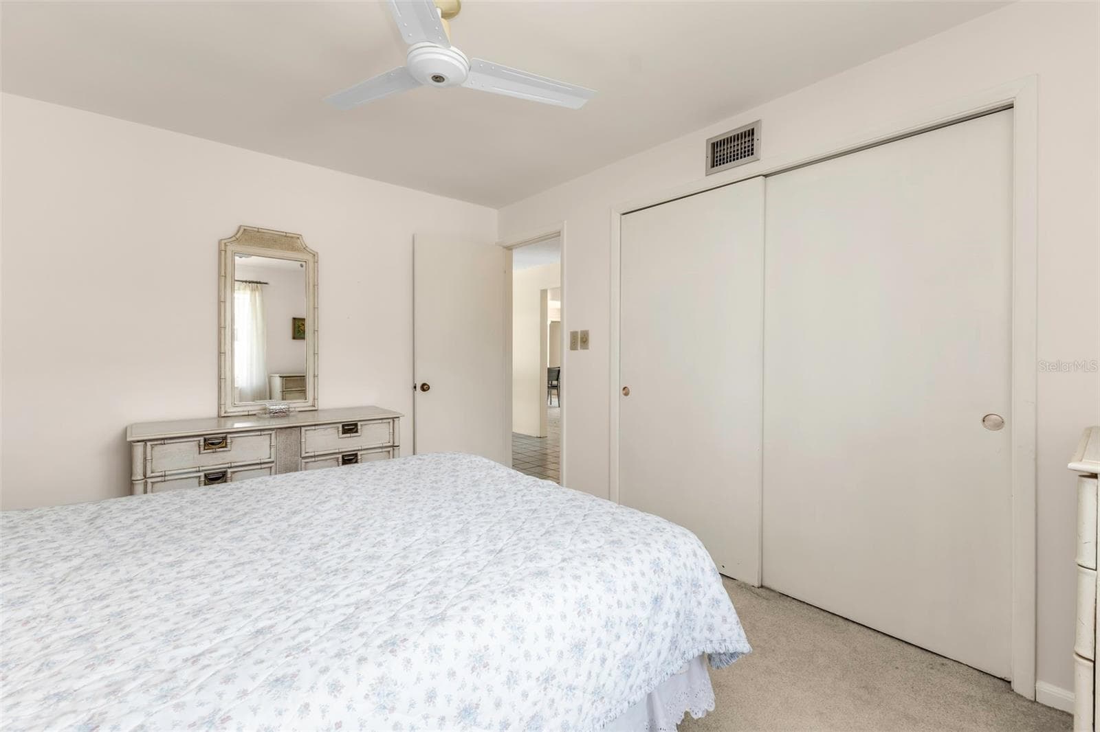 Bedroom 2 - Large closet for storage, clothes, etc., large window and ceiling fan. - 160 ANNAPOLIS LN, ROTONDA WEST