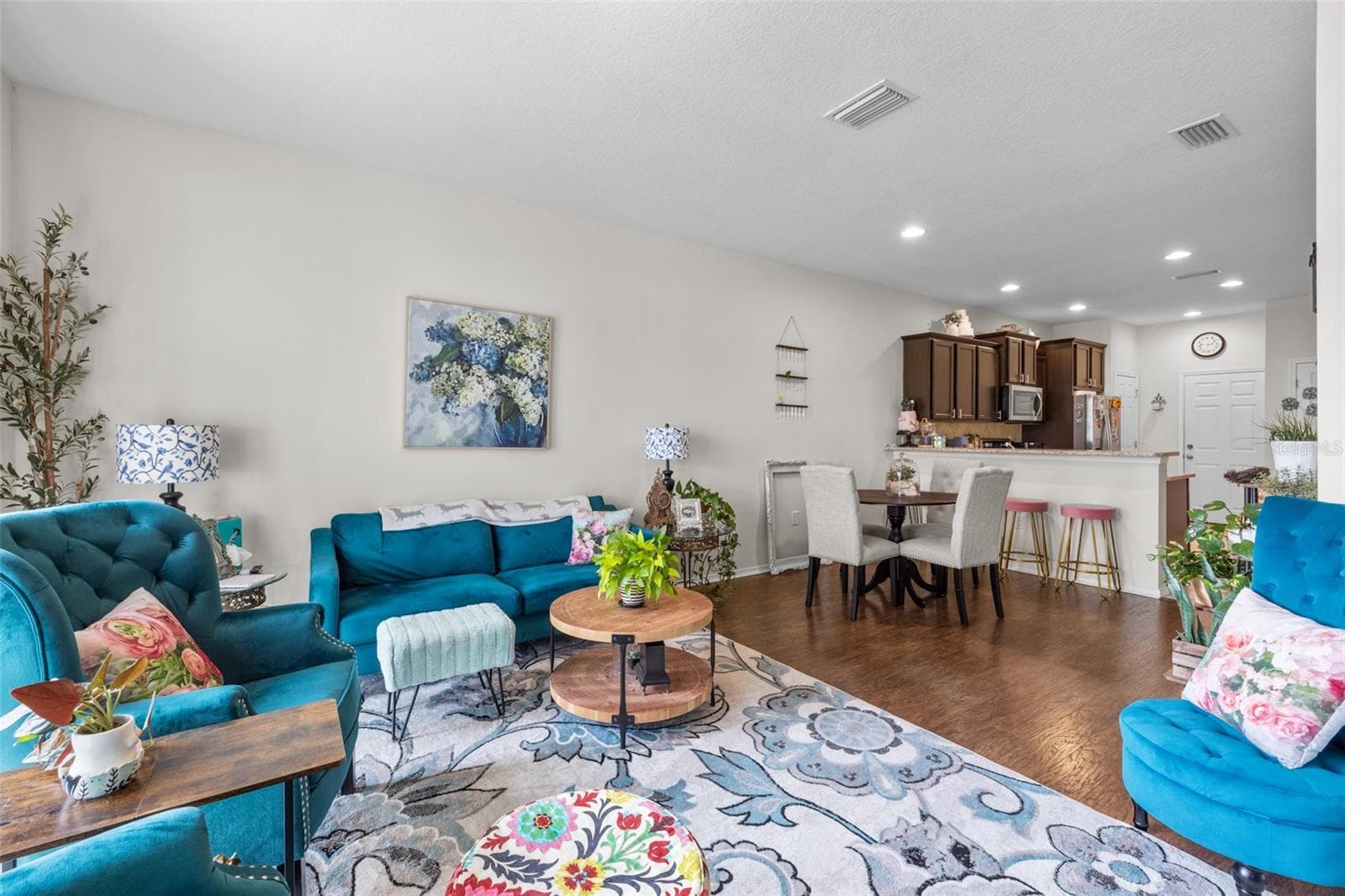 Townhouse at 4741 WHITE SANDERLING CT, TAMPA, photo 9 of 58