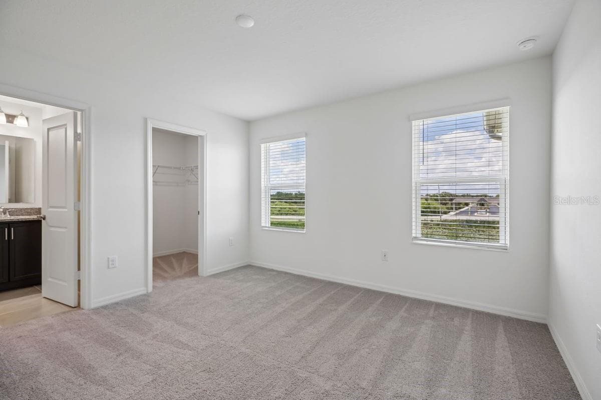 Townhouse at 394 SEQUOIA DR, LAKE WALES, photo 11 of 21
