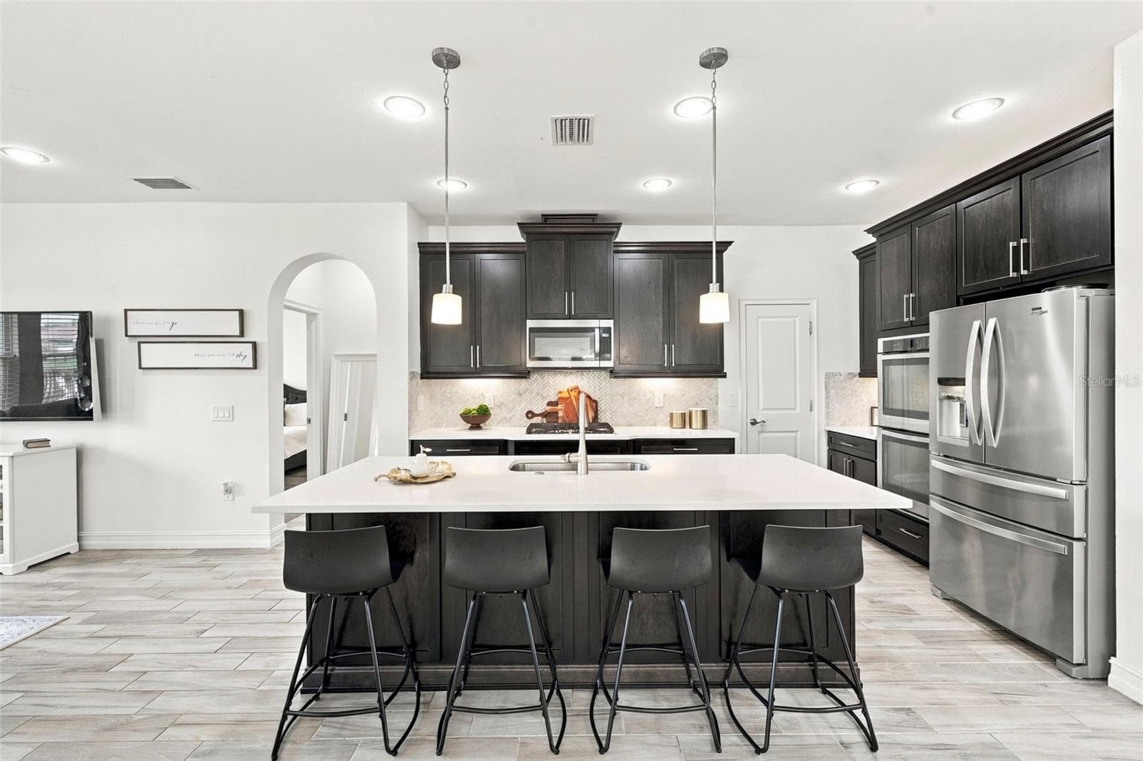 Single Family Residence at 28907 REVARO LN, WESLEY CHAPEL, photo 25 of 100