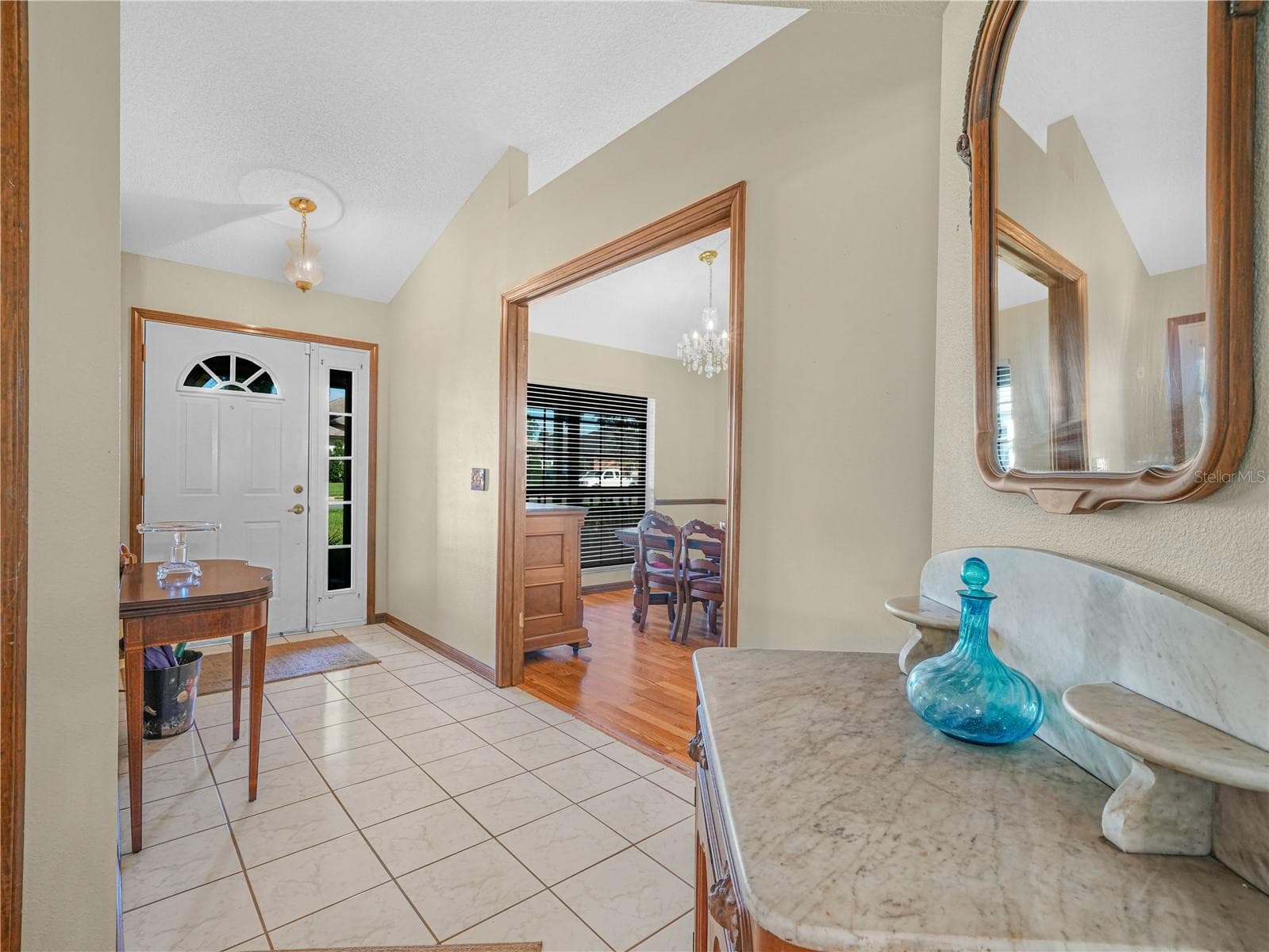 Single Family Residence at 5657 BLOOMFIELD BLVD, LAKELAND, photo 3 of 32
