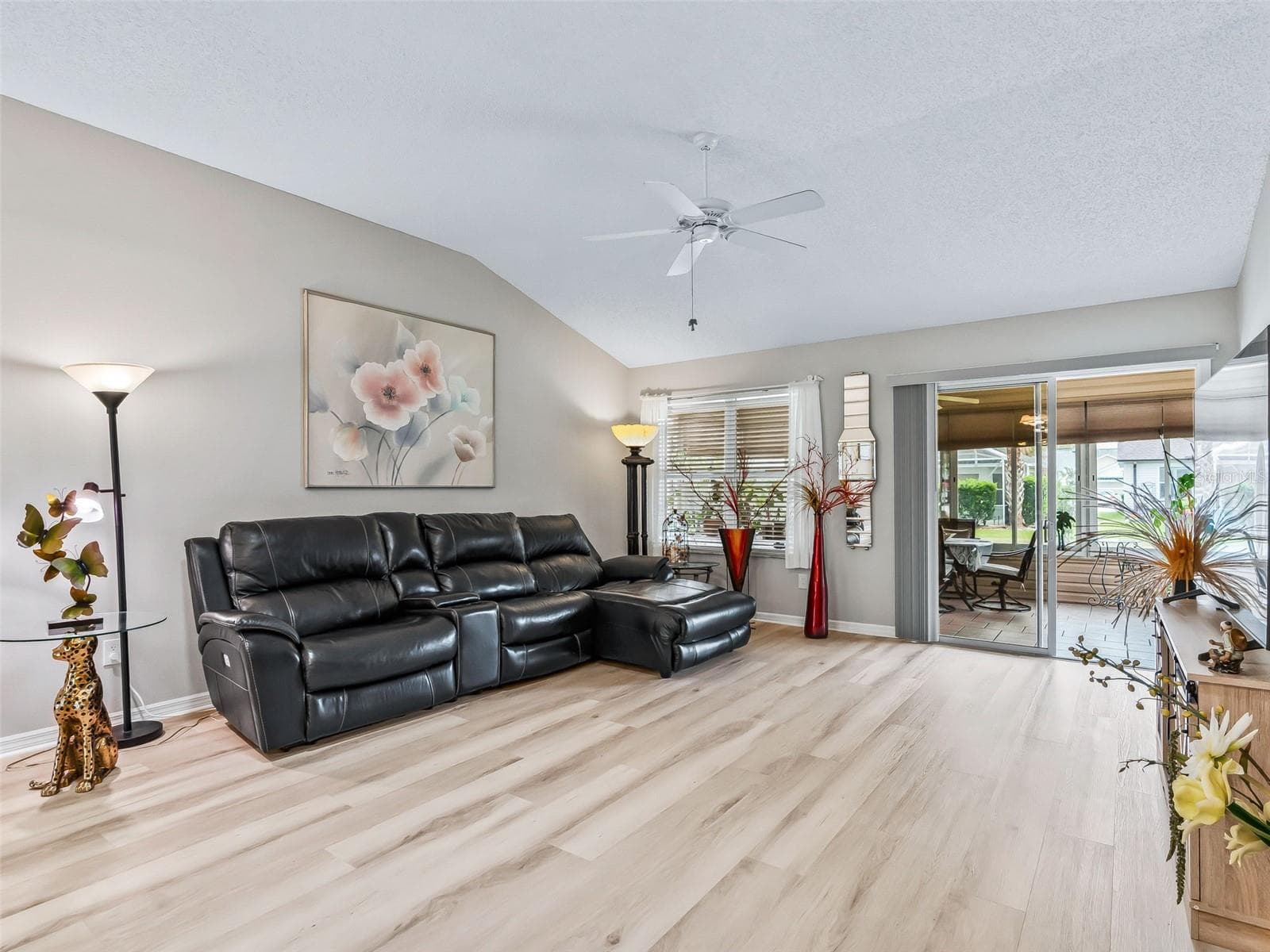 Living - 1311 TRINIDAD CT, THE VILLAGES