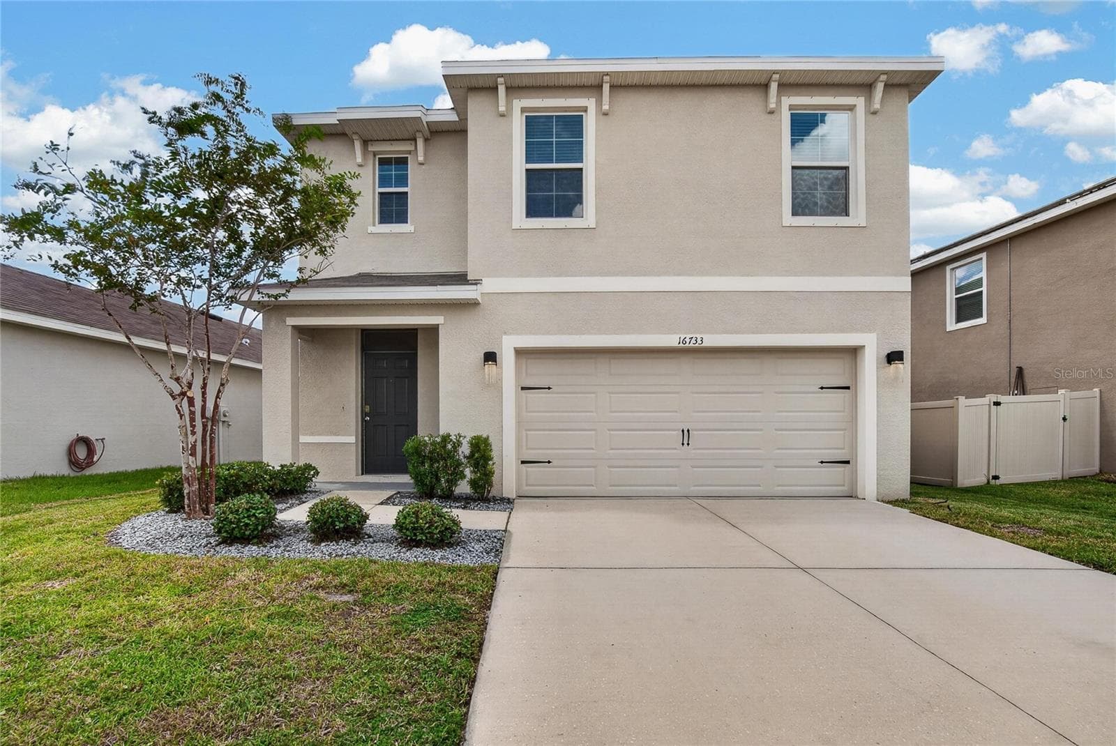 Single Family Residence at 16733 TRITE BEND ST, WIMAUMA, photo 4 of 81