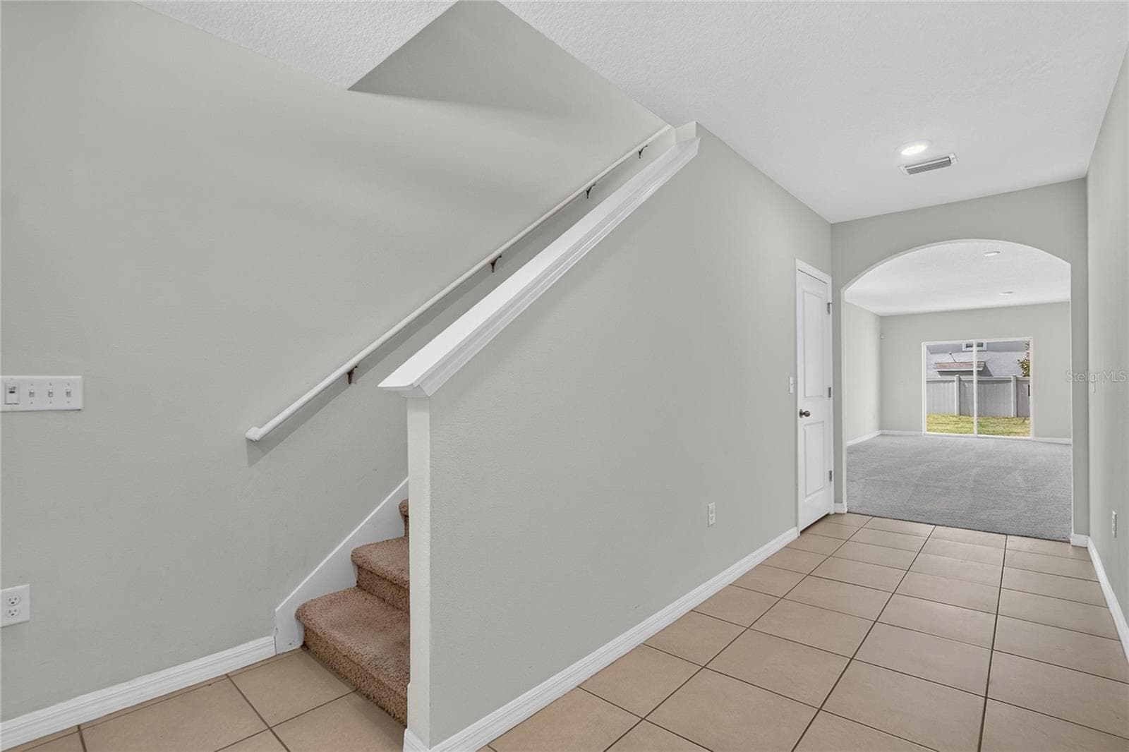 Single Family Residence at 16733 TRITE BEND ST, WIMAUMA, photo 6 of 81
