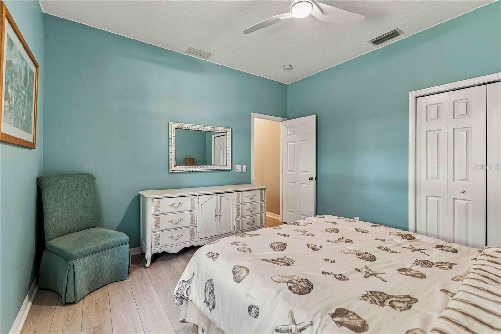 Single Family Residence at 127 MILL RUN E, BRADENTON, photo 22 of 40
