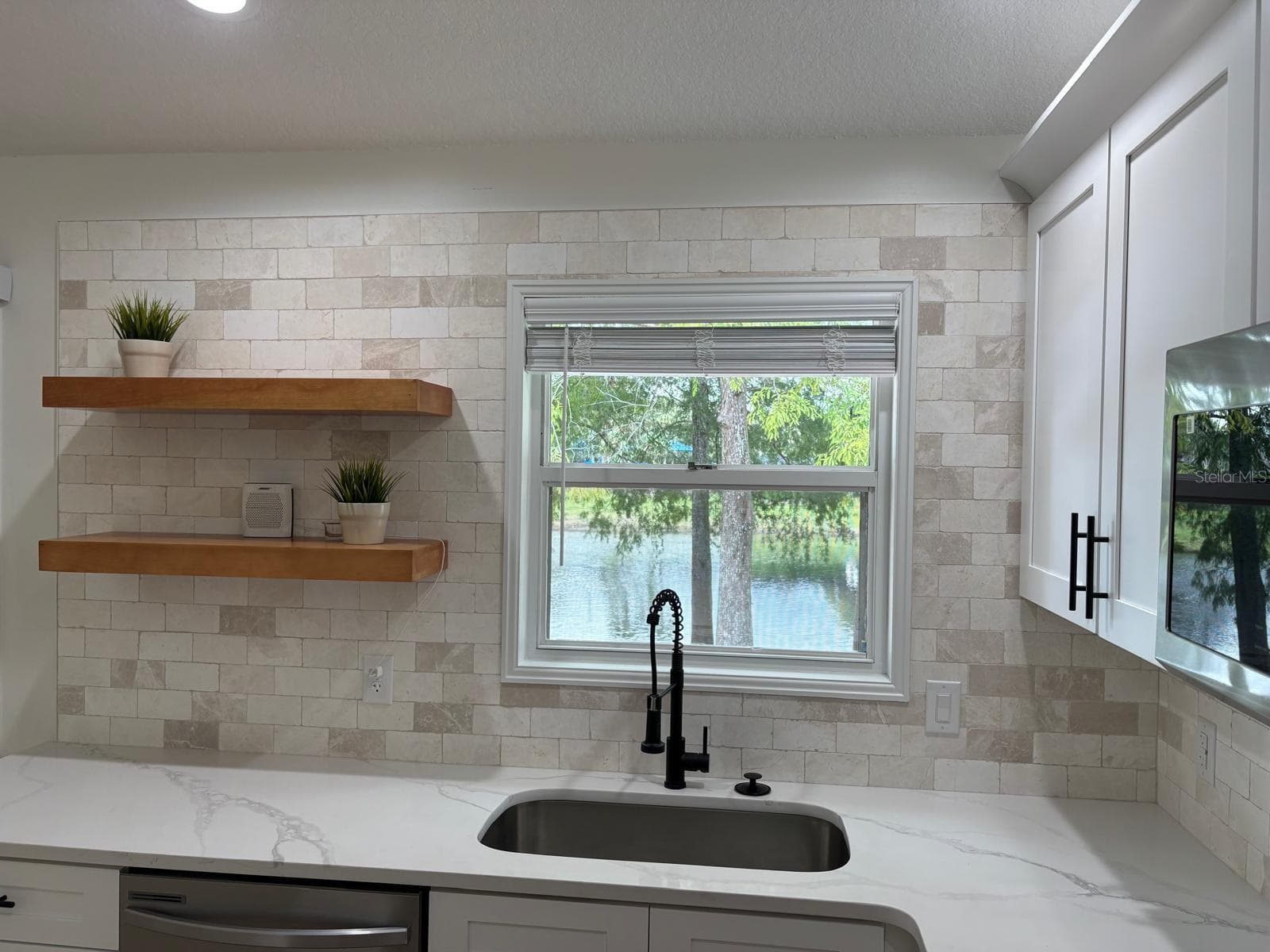 Single Family Residence at 255 TOM SAWYER CT, ORLANDO, photo 9 of 19