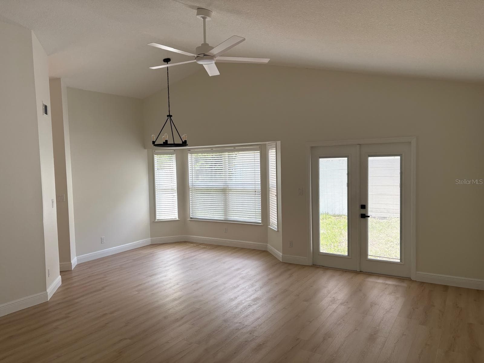 Single Family Residence at 255 TOM SAWYER CT, ORLANDO, photo 12 of 18