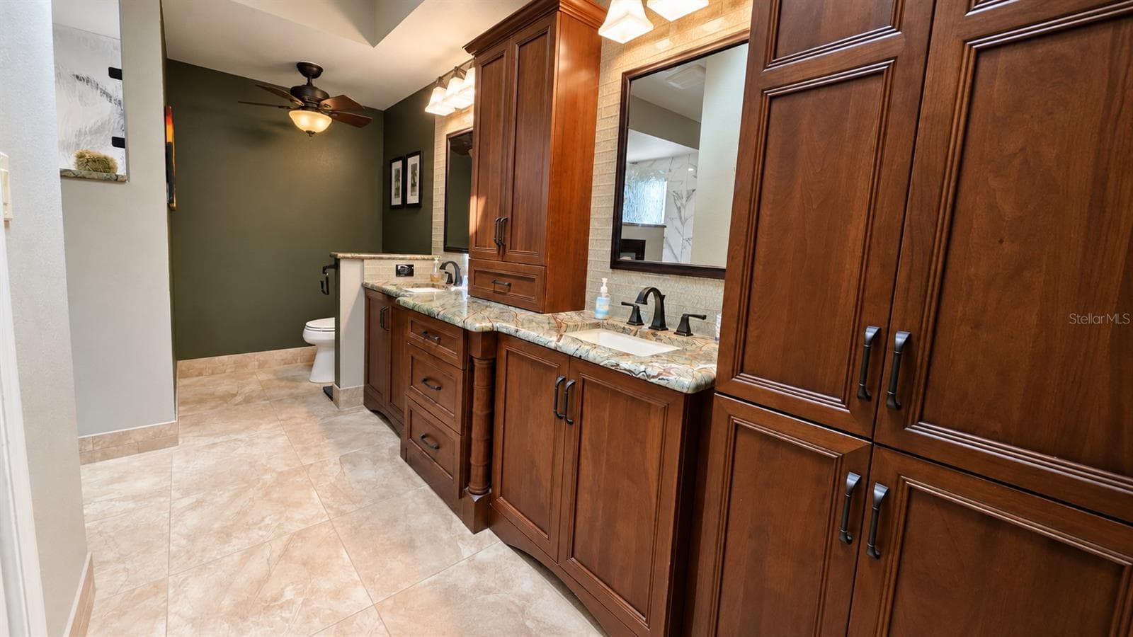 Single Family Residence at 1040 ROSETREE LN, TARPON SPRINGS, photo 26 of 61
