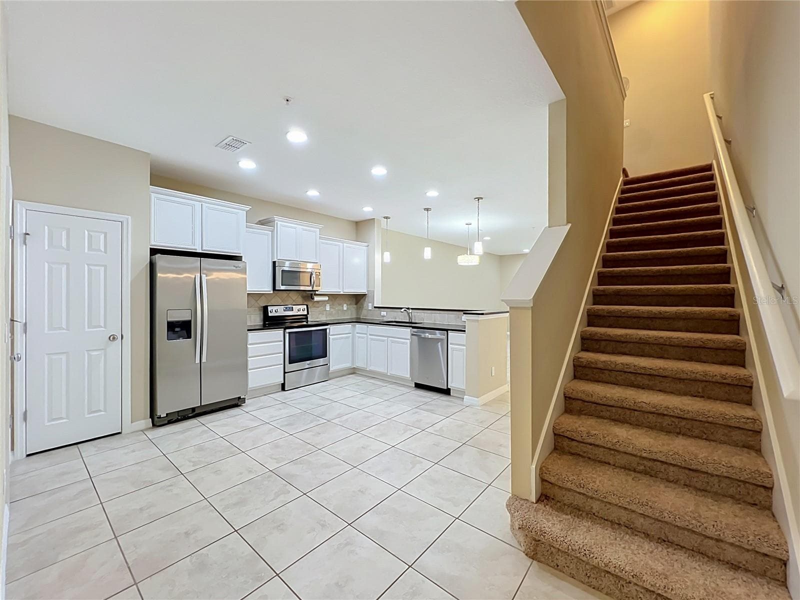 Townhouse at 520 VIRTUOSO LN #68, ORLANDO, photo 13 of 35