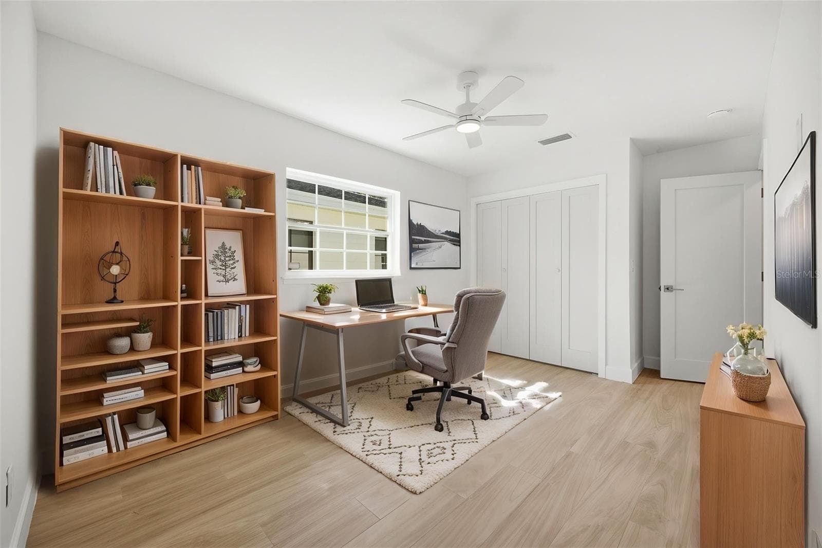 Single Family Residence at 615 E DAVIS BLVD, TAMPA, photo 21 of 89