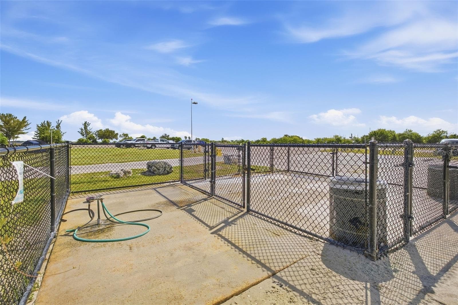 Single Family Residence at 615 E DAVIS BLVD, TAMPA, photo 61 of 89