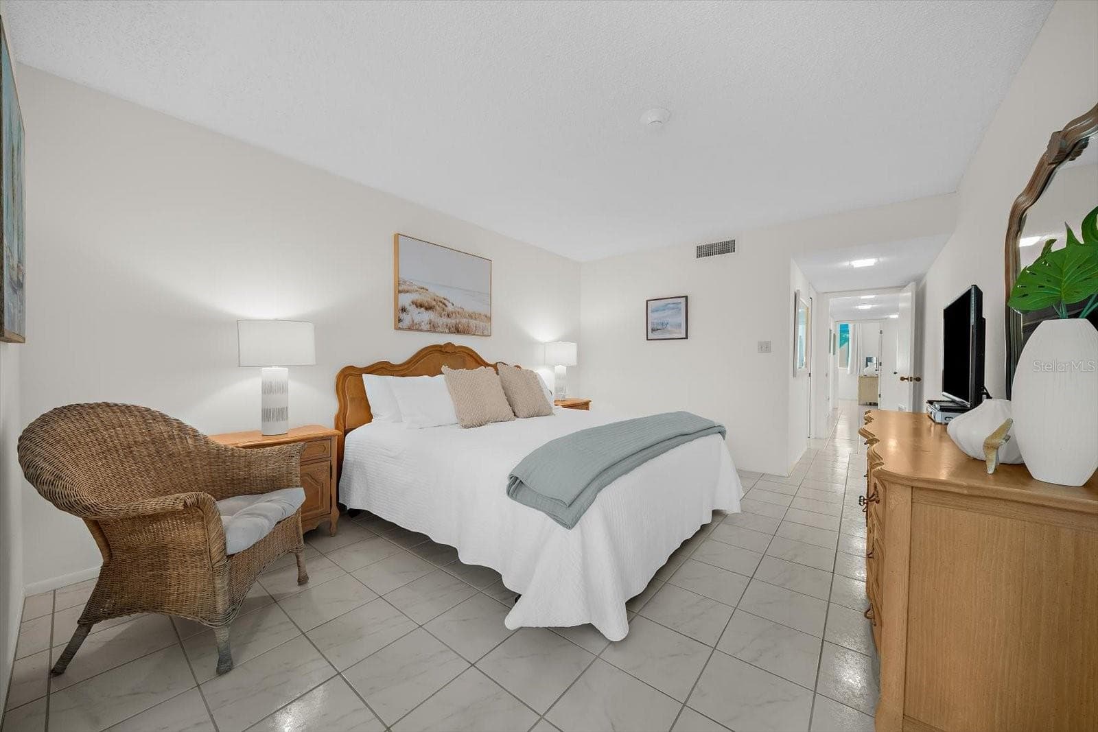 Condominium at 843 BAYPORT WAY #843, LONGBOAT KEY, photo 21 of 87