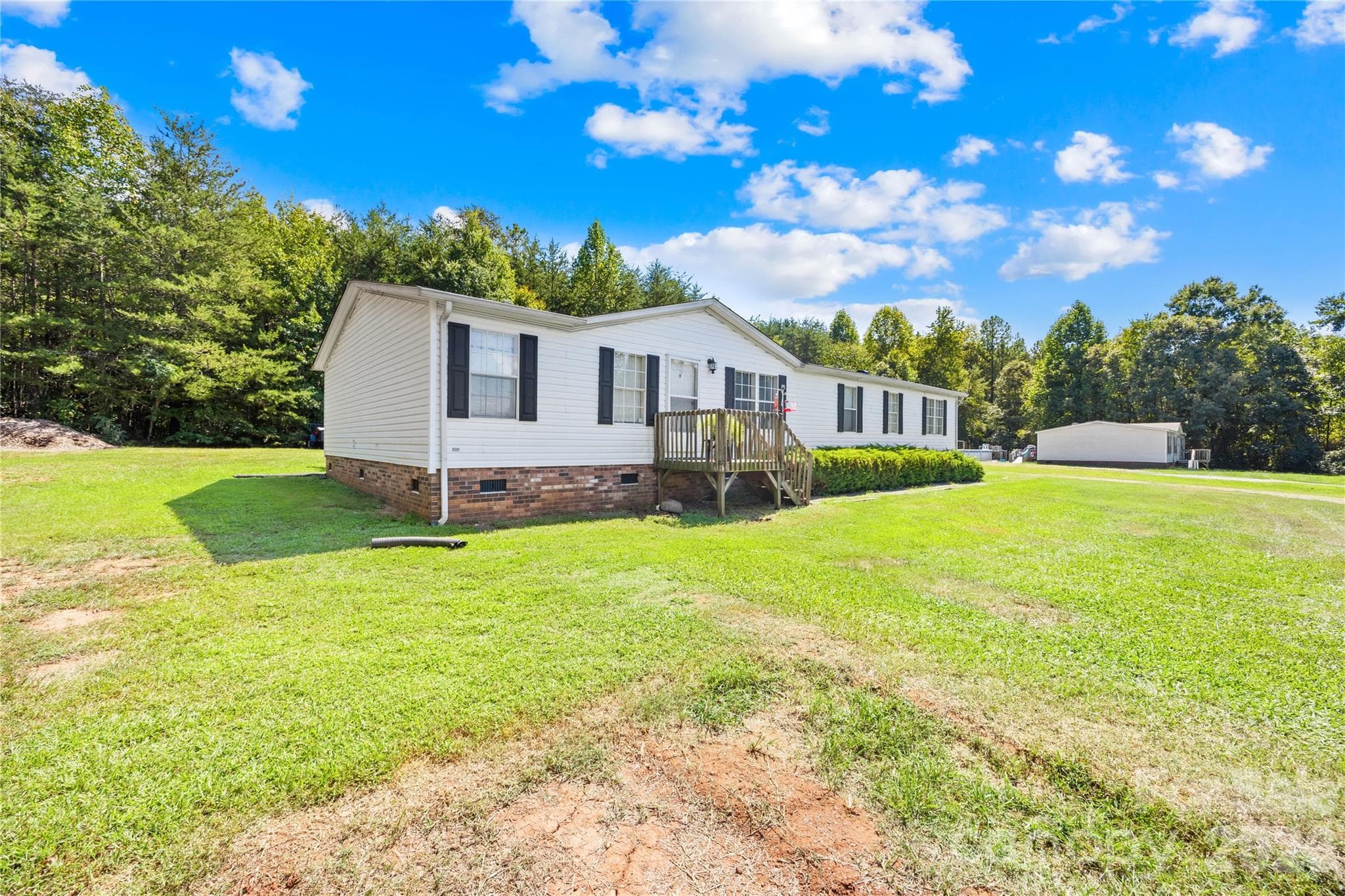 Single Family Residence at 506 Salem Church Road, Maiden, photo 2 of 31