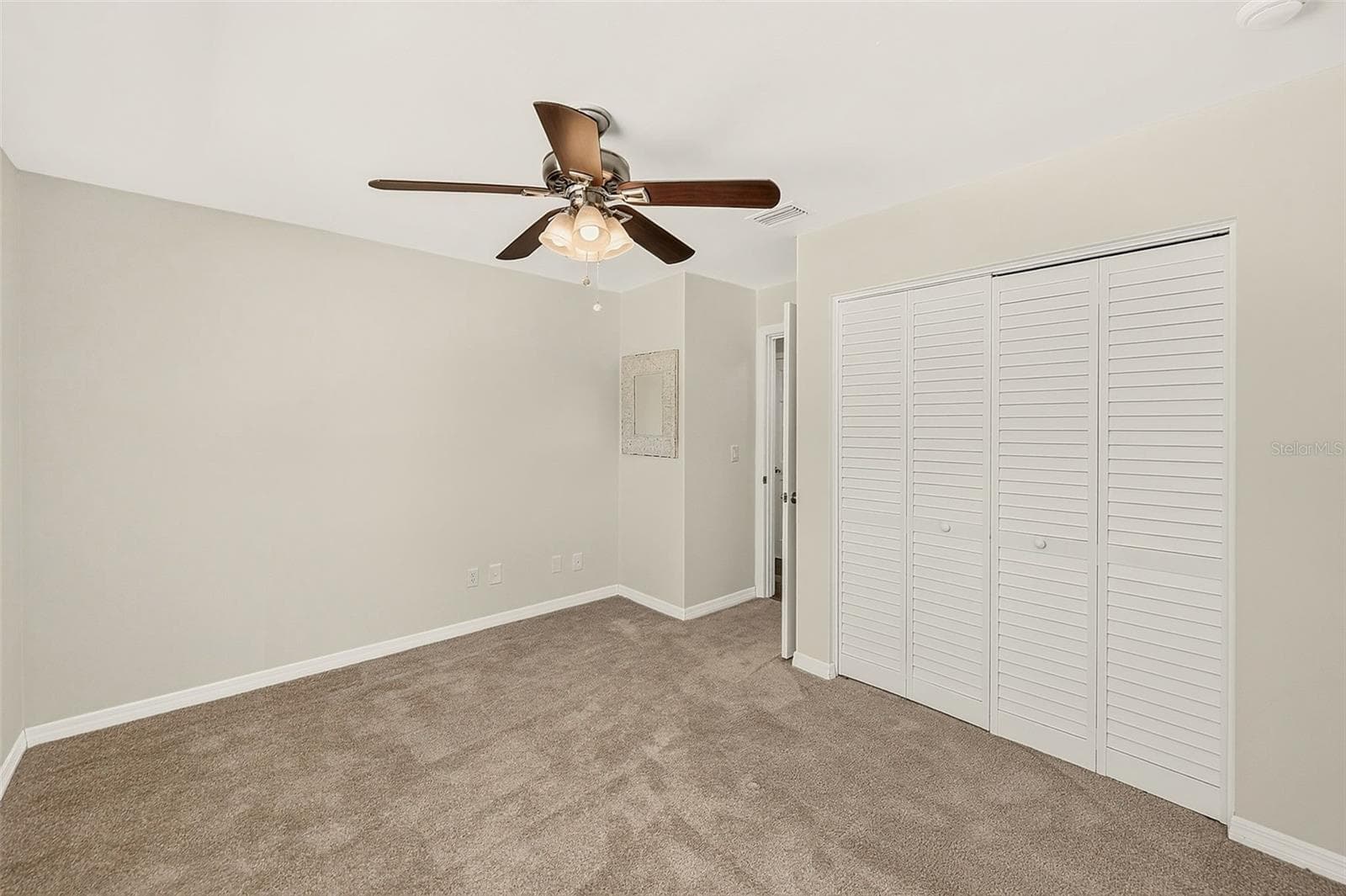 Single Family Residence at 809 JACARANDA DR, LARGO, photo 24 of 60