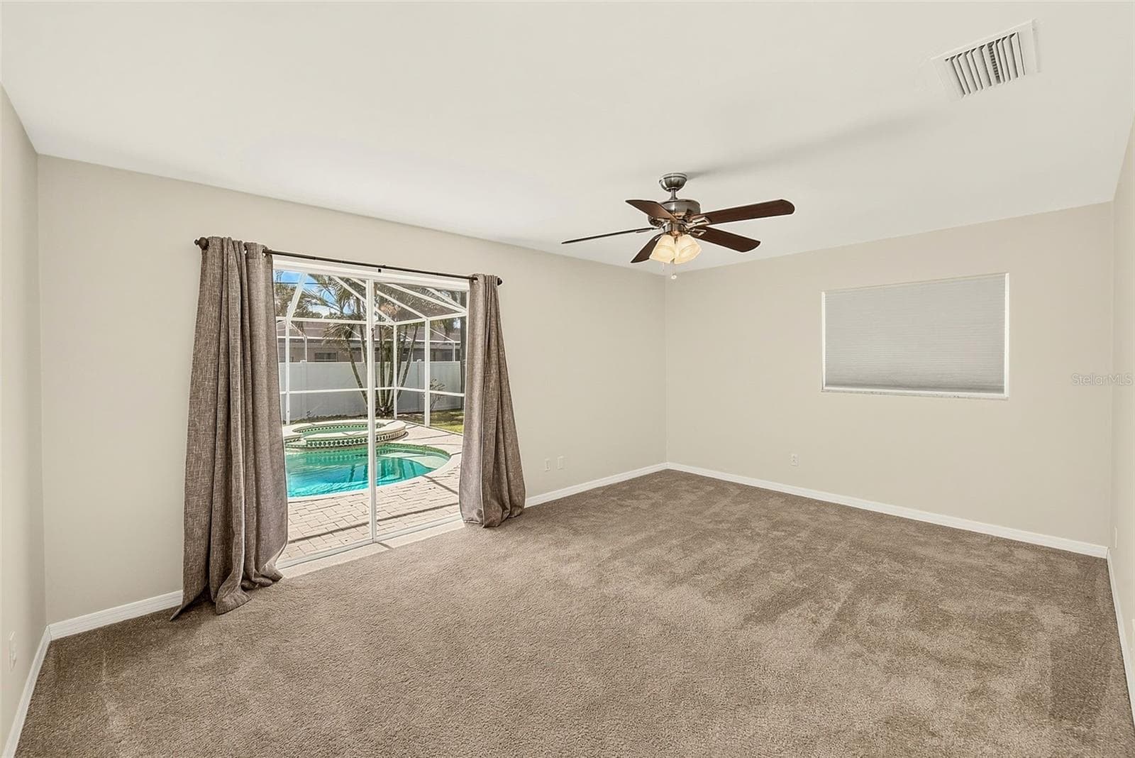 Single Family Residence at 809 JACARANDA DR, LARGO, photo 30 of 60