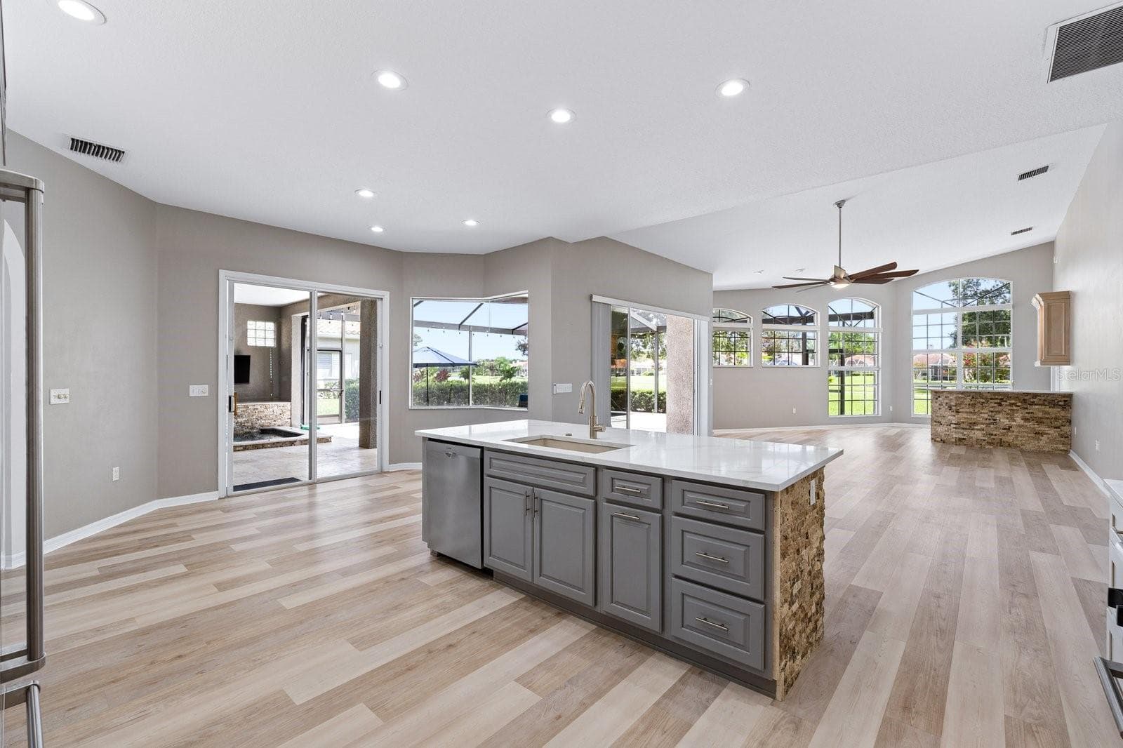 Kitchen to FamilyRoom - 1003 KINGS WAY LN, TARPON SPRINGS
