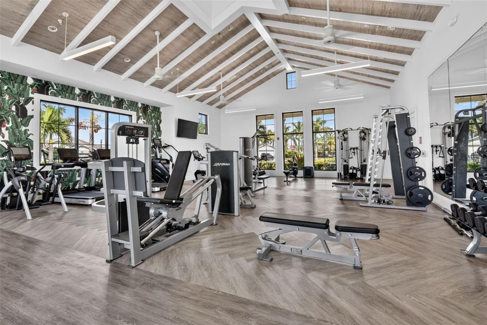 Fitness Center - 18911 DAYSPRING PL, VENICE