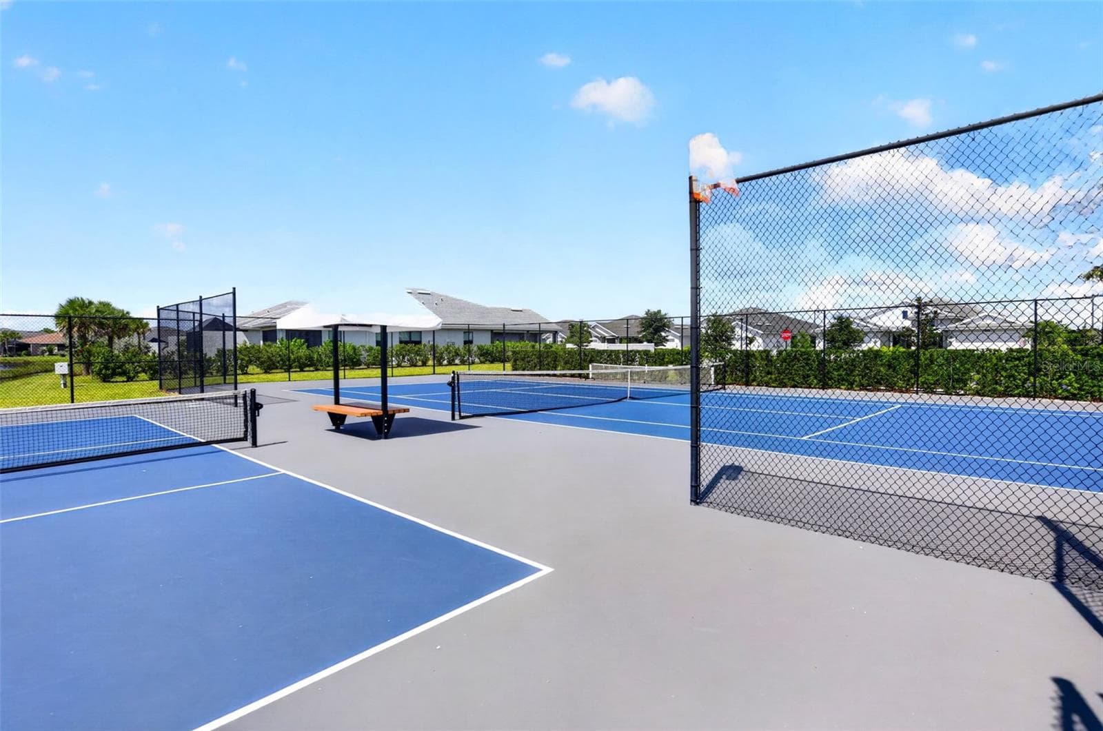 Pickle Ball - 18911 DAYSPRING PL, VENICE