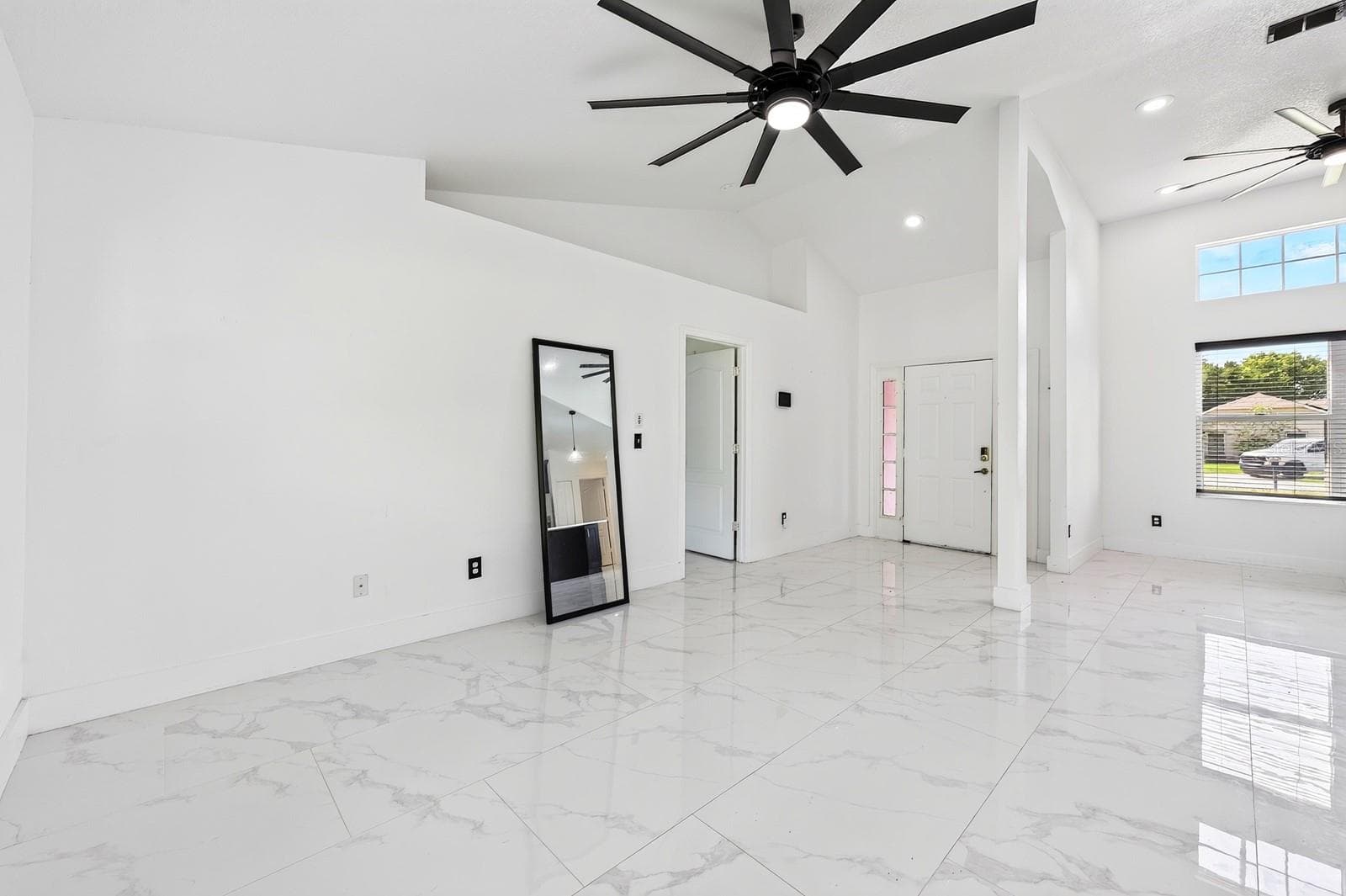 Single Family Residence at 1448 HOLLYHOCK ST, DELTONA, photo 6 of 41