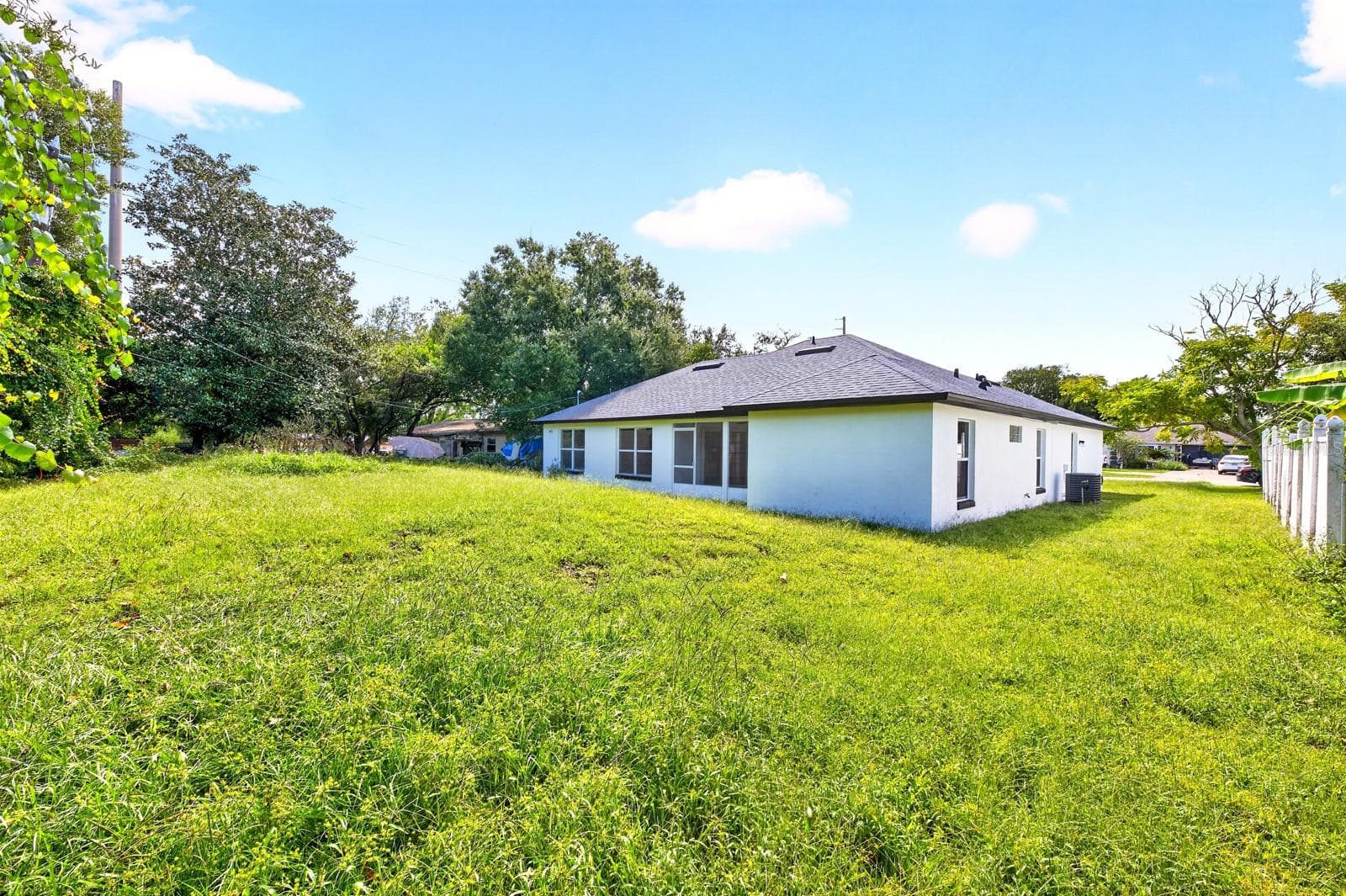 Single Family Residence at 1448 HOLLYHOCK ST, DELTONA, photo 38 of 41