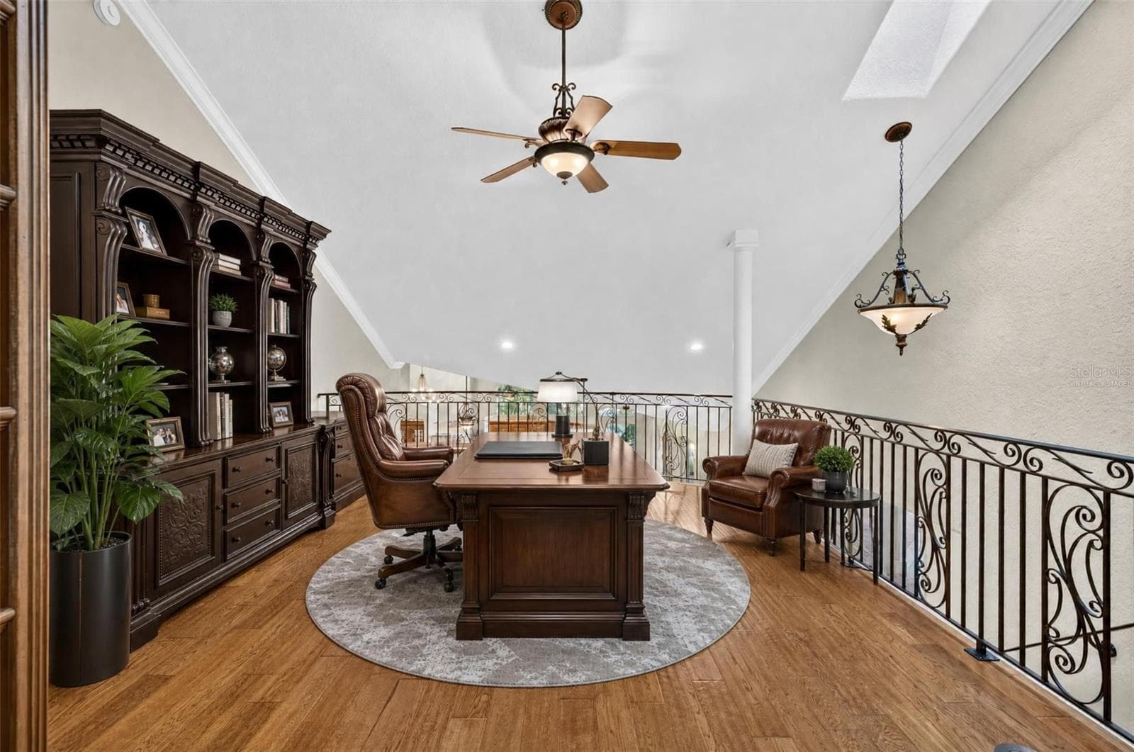 virtually staged - 817 HAIL CT, PORT ORANGE