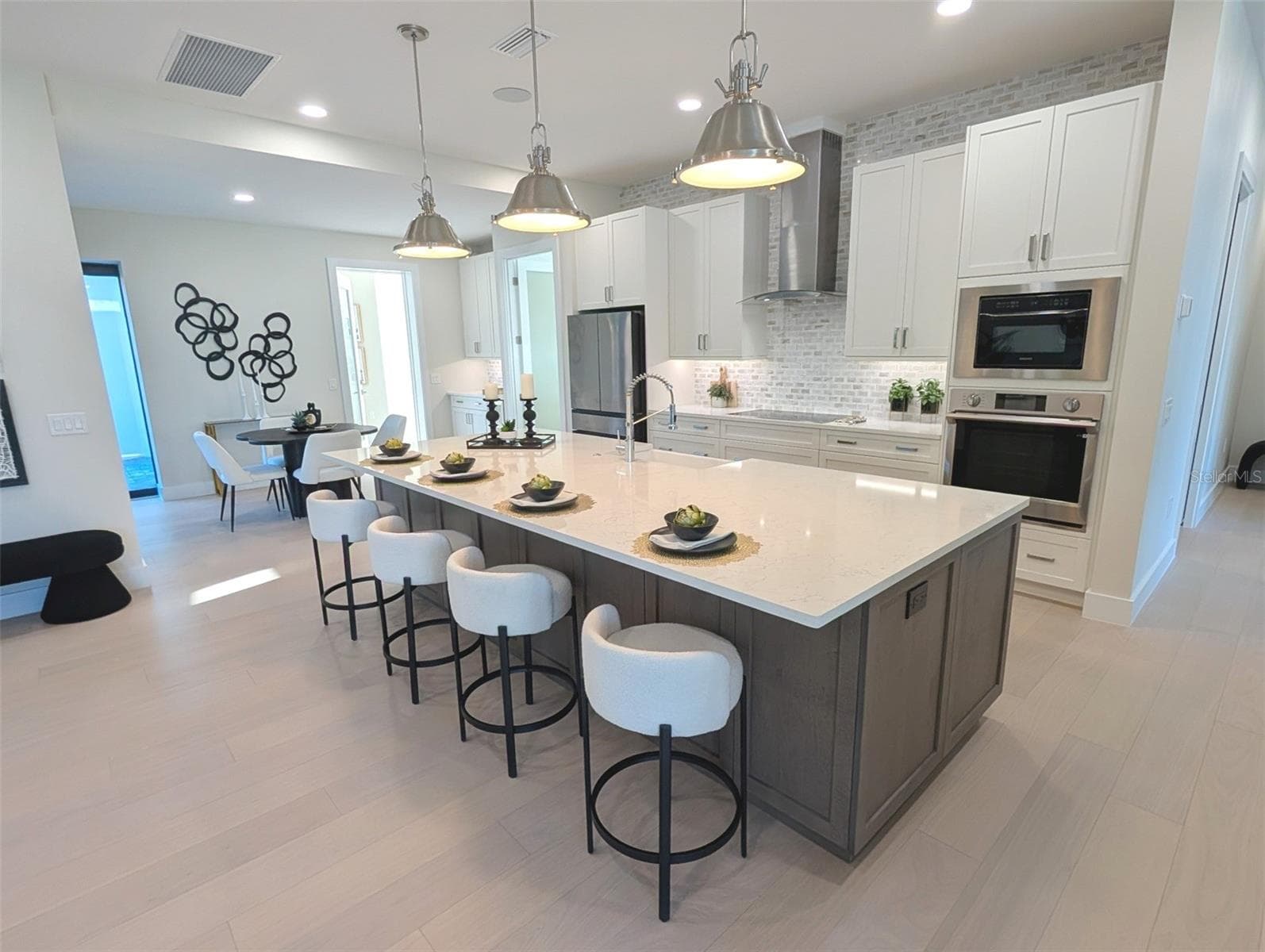Single Family Residence at 2110 MICHELE DR, SARASOTA, photo 10 of 60