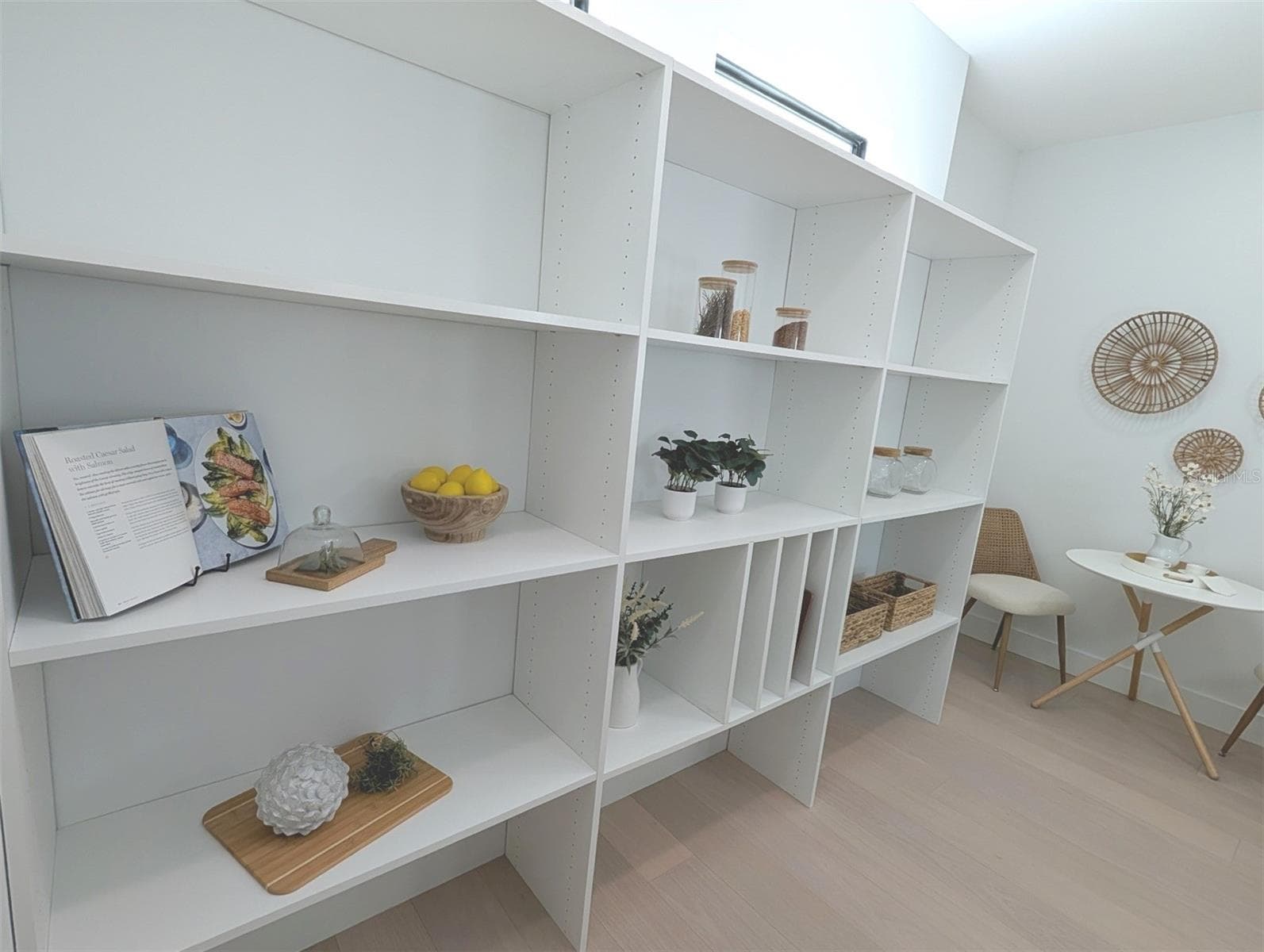 Spacious pantry - 2110 MICHELE DR, SARASOTA