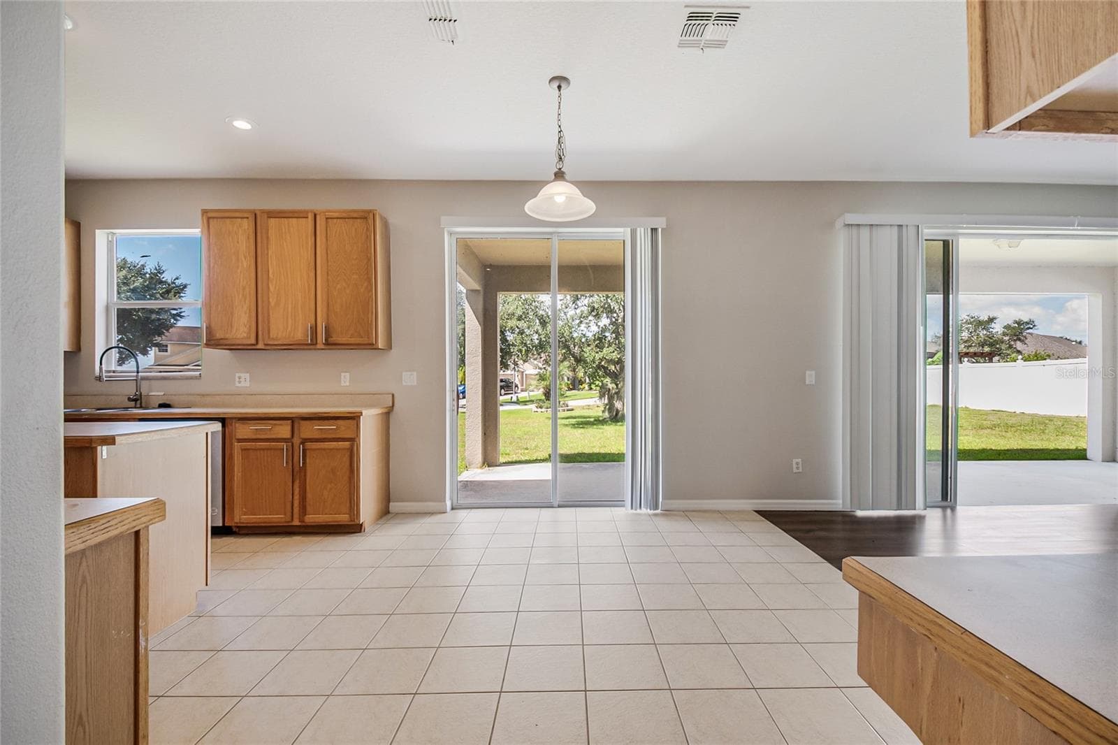 Single Family Residence at 2887 SWEETSPIRE CIR, KISSIMMEE, photo 25 of 53