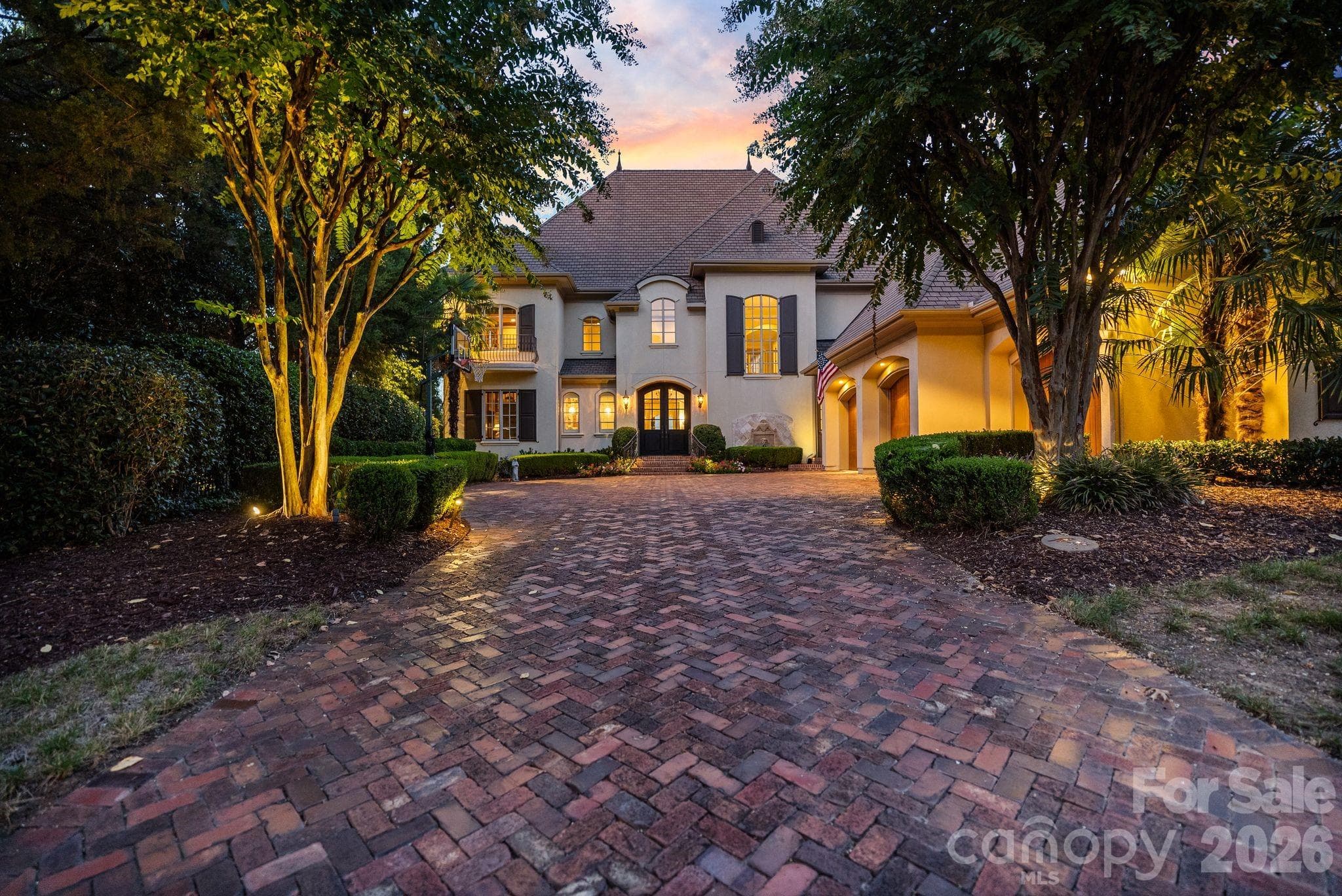 Single Family Residence at 11828 Stephenson Court, Charlotte, photo 4 of 48
