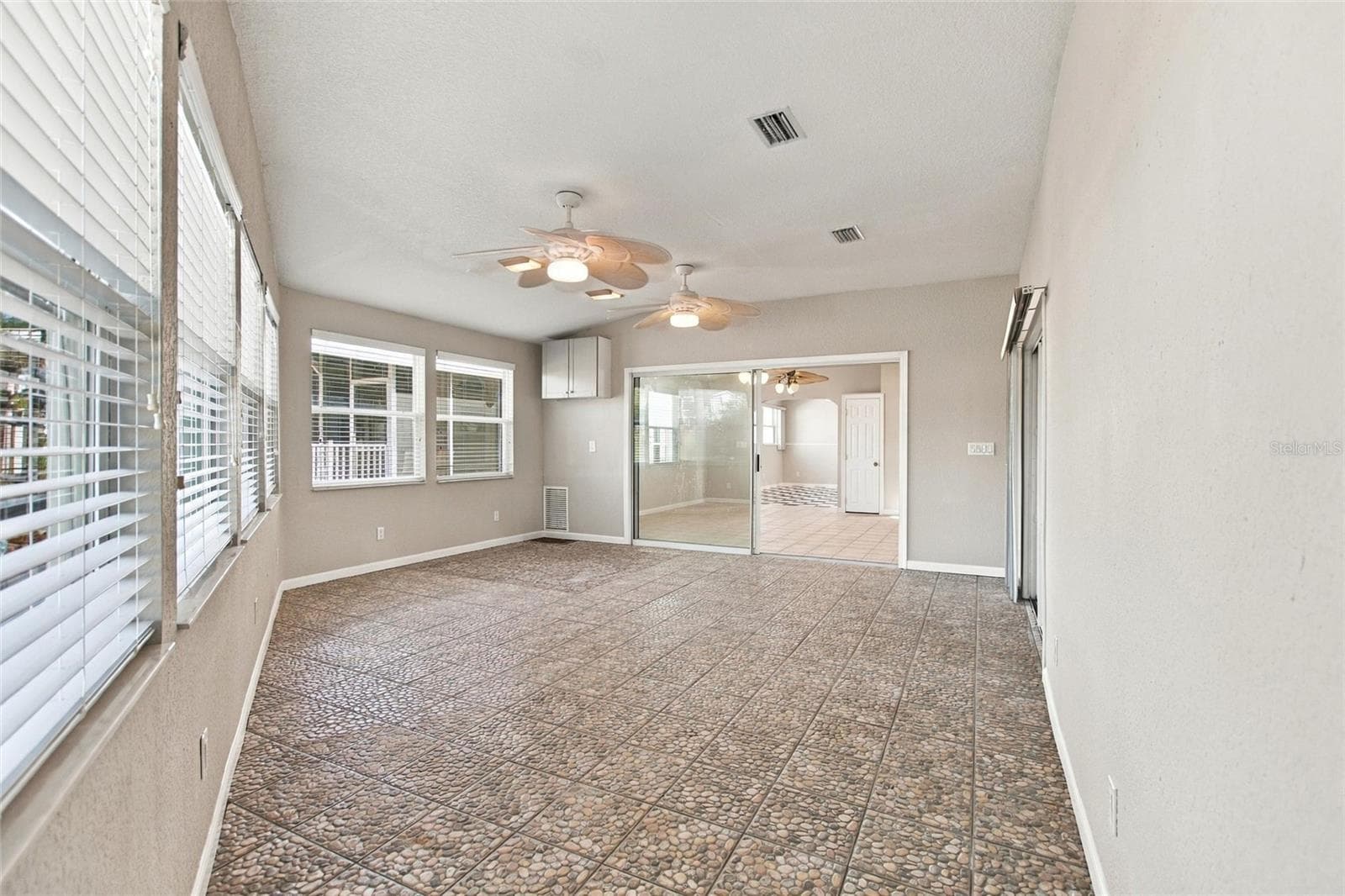 Sun Room - 439 PAR PINES BLVD, DAVENPORT