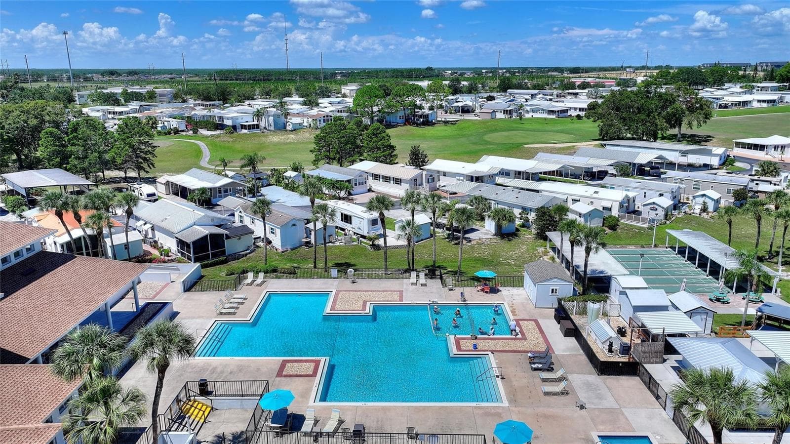 Community Pool - 439 PAR PINES BLVD, DAVENPORT