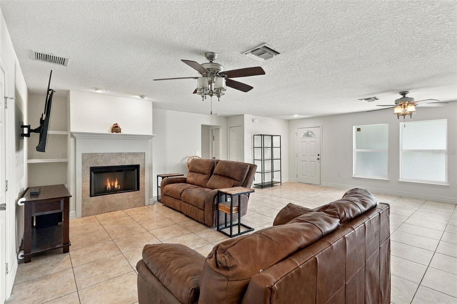 Single Family Residence at 1250 PALOS VERDE DR, ORLANDO, photo 9 of 40