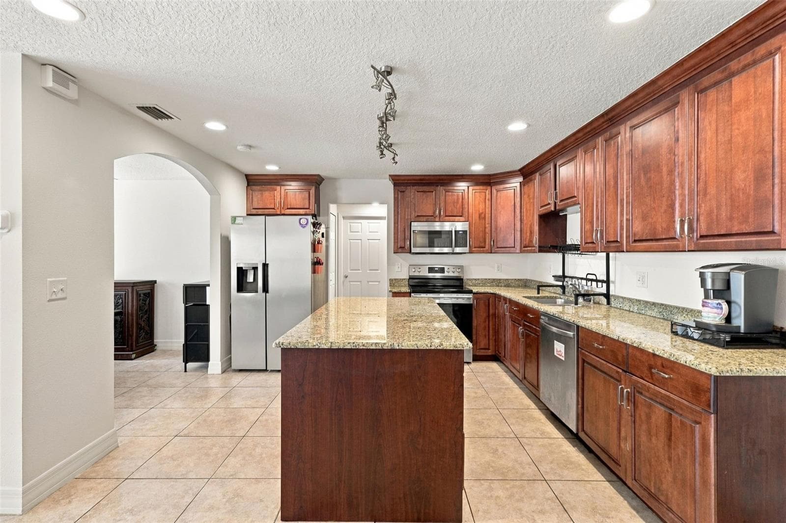 Single Family Residence at 1250 PALOS VERDE DR, ORLANDO, photo 13 of 40