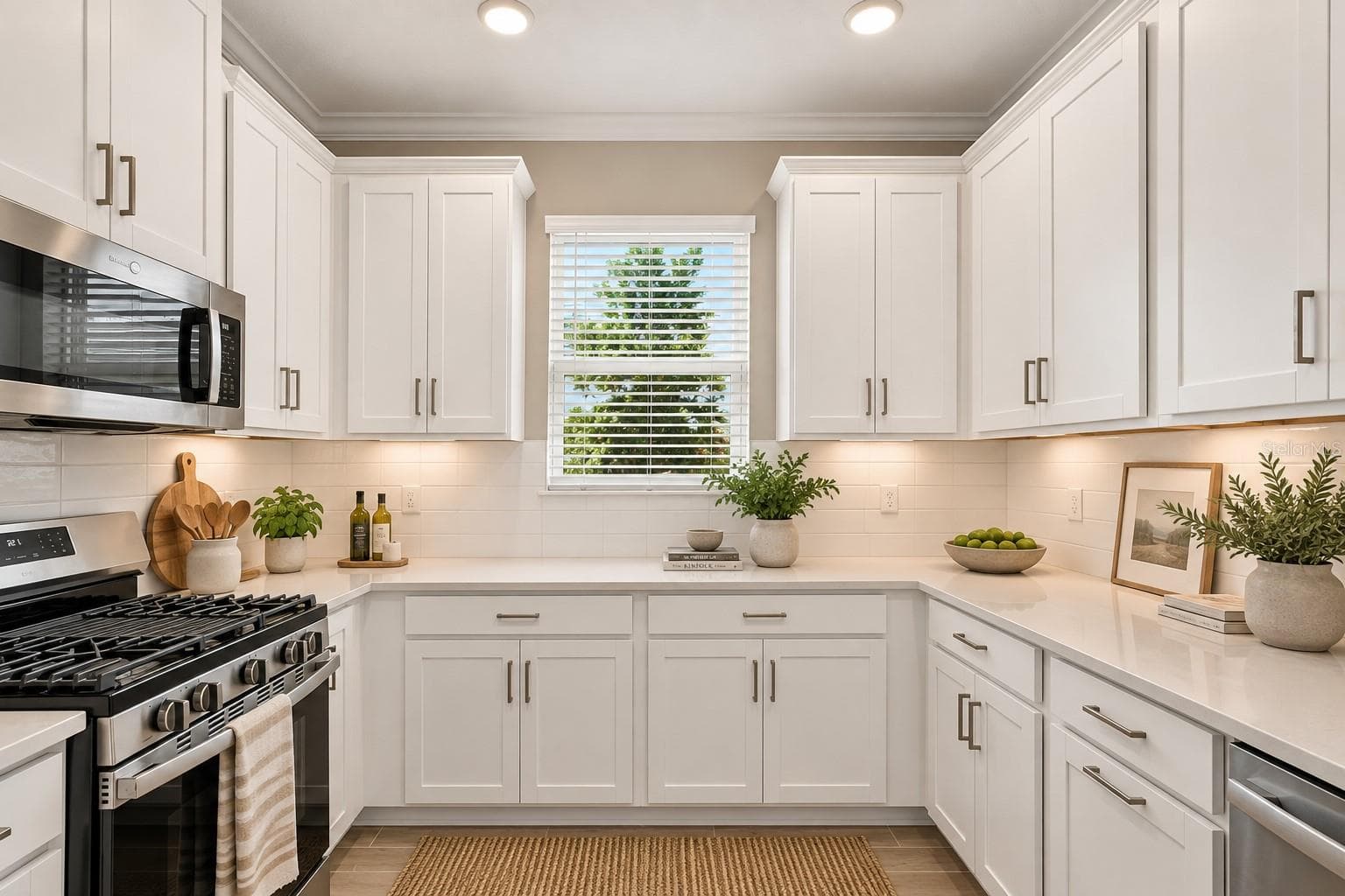 Villa at 16255 SAN DONATO PL, BRADENTON, photo 11 of 48