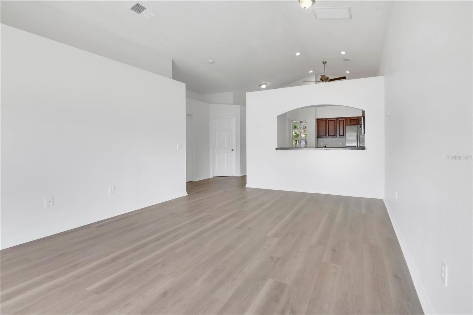 Single Family Residence at 950 WOODSONG WAY, CLERMONT, photo 9 of 33